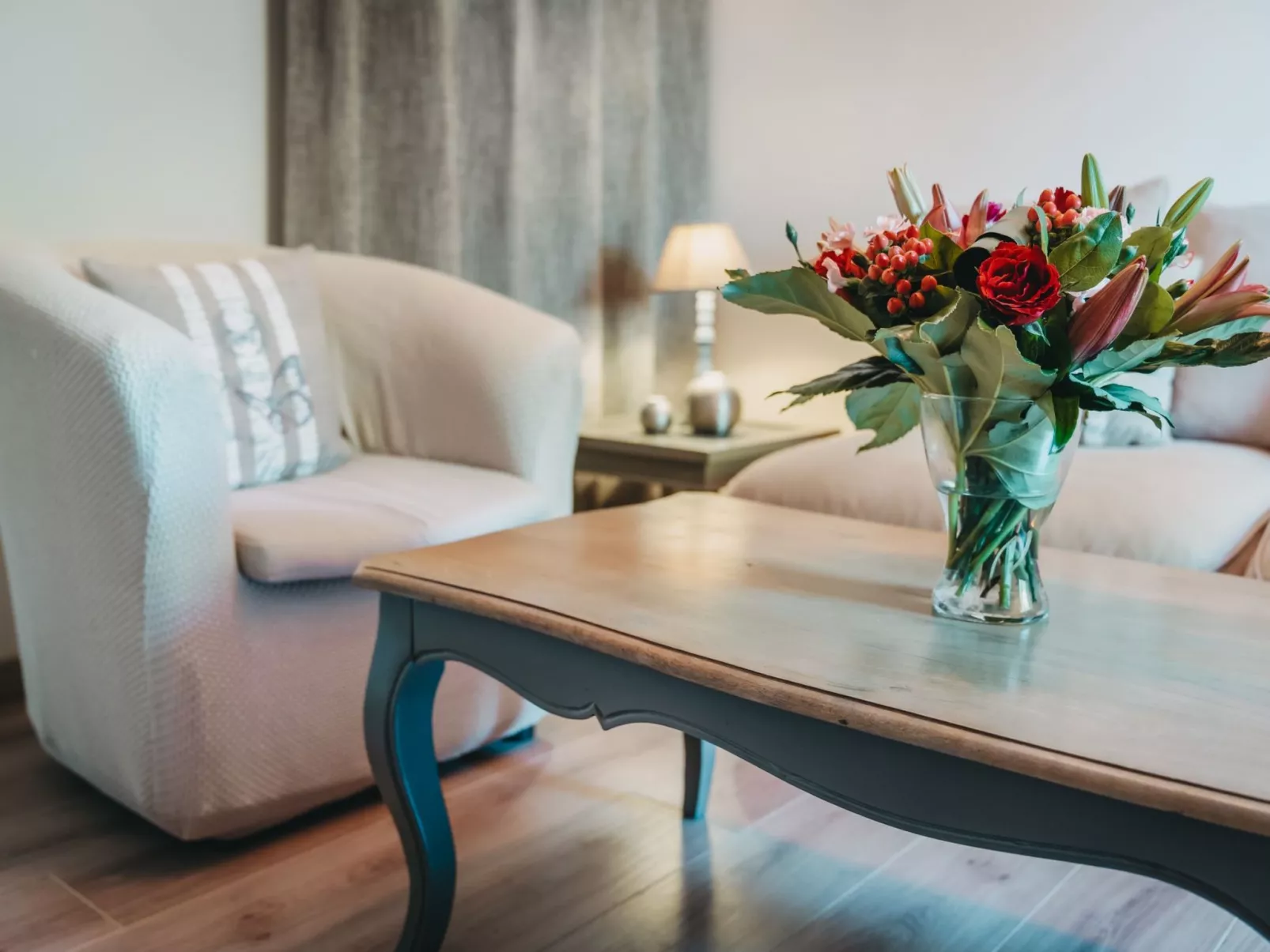 Charmante Ferienwohnung mit Terrasse und Pool-Binnen