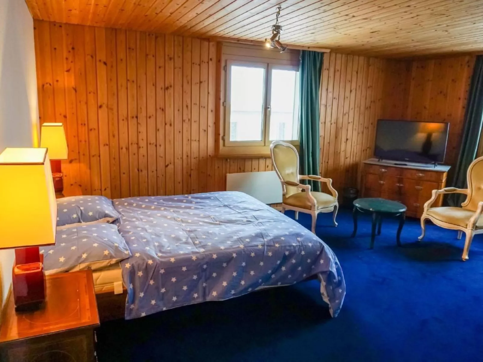 Casa Bambi 6.5 Zimmer-Binnen