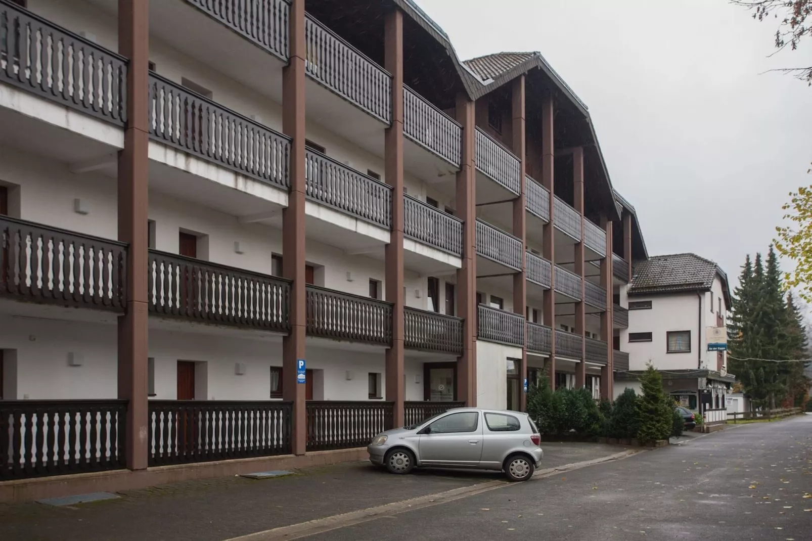 Kapperundweg 4-B-Buitenkant zomer