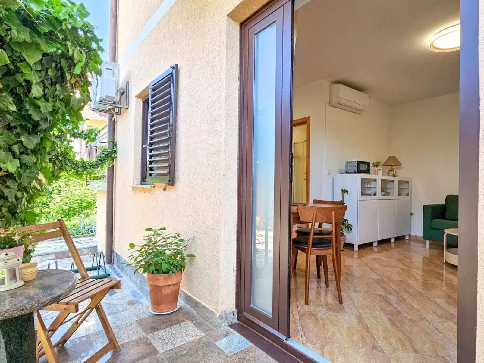 Wohnung "Maria 2" mit Terrasse-Binnen