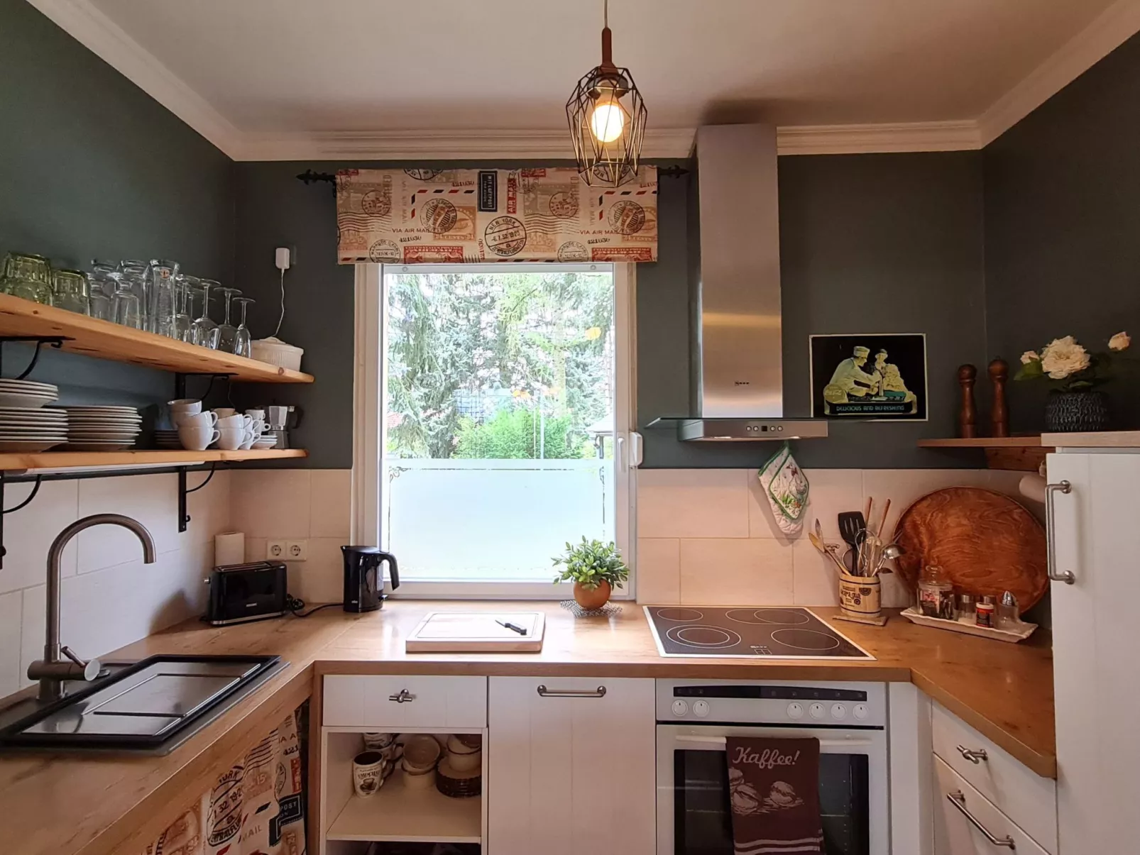 Mit Garten, Grill und Terrasse-Binnen