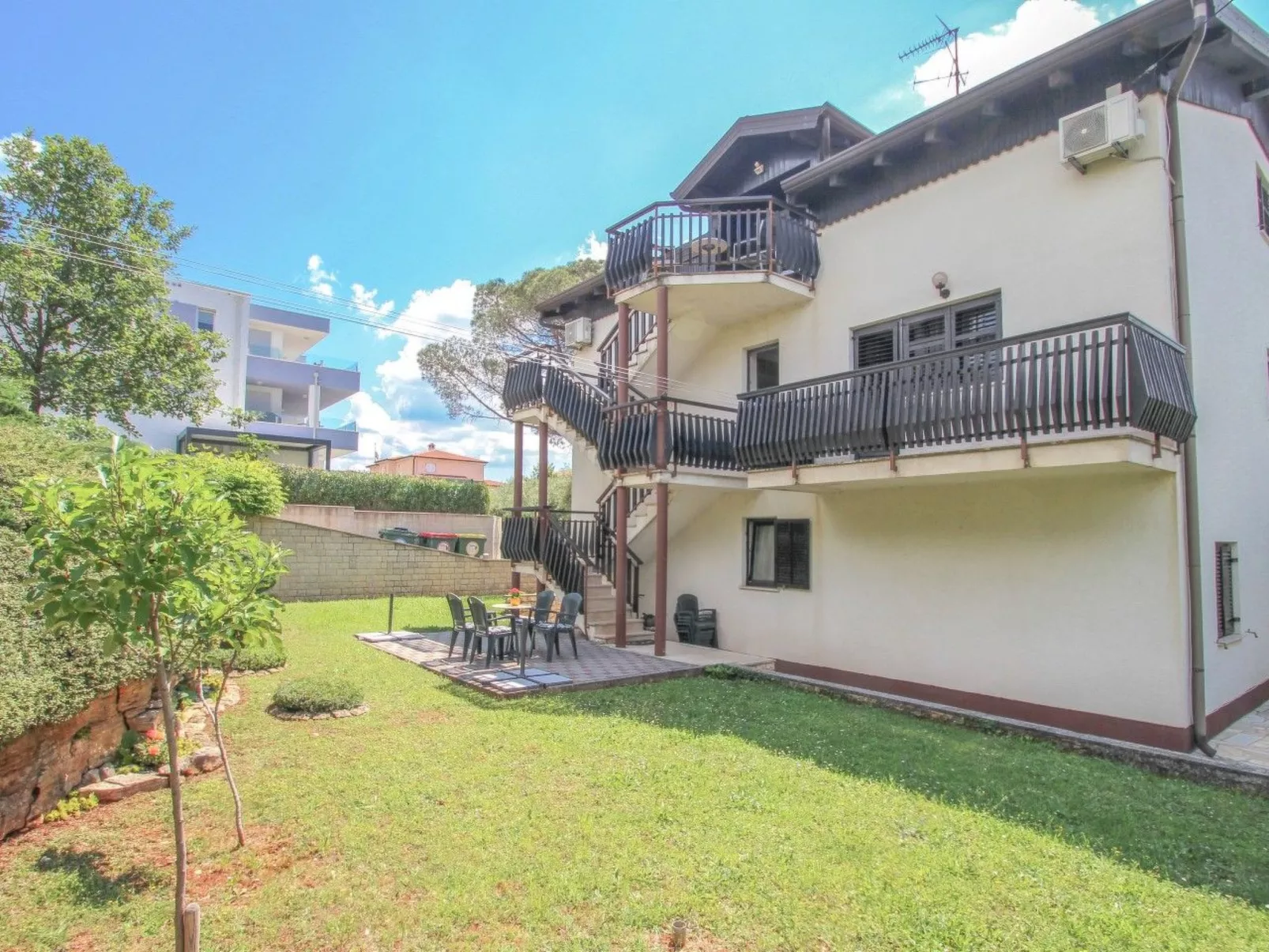 Natasa 2-Image-tags.info