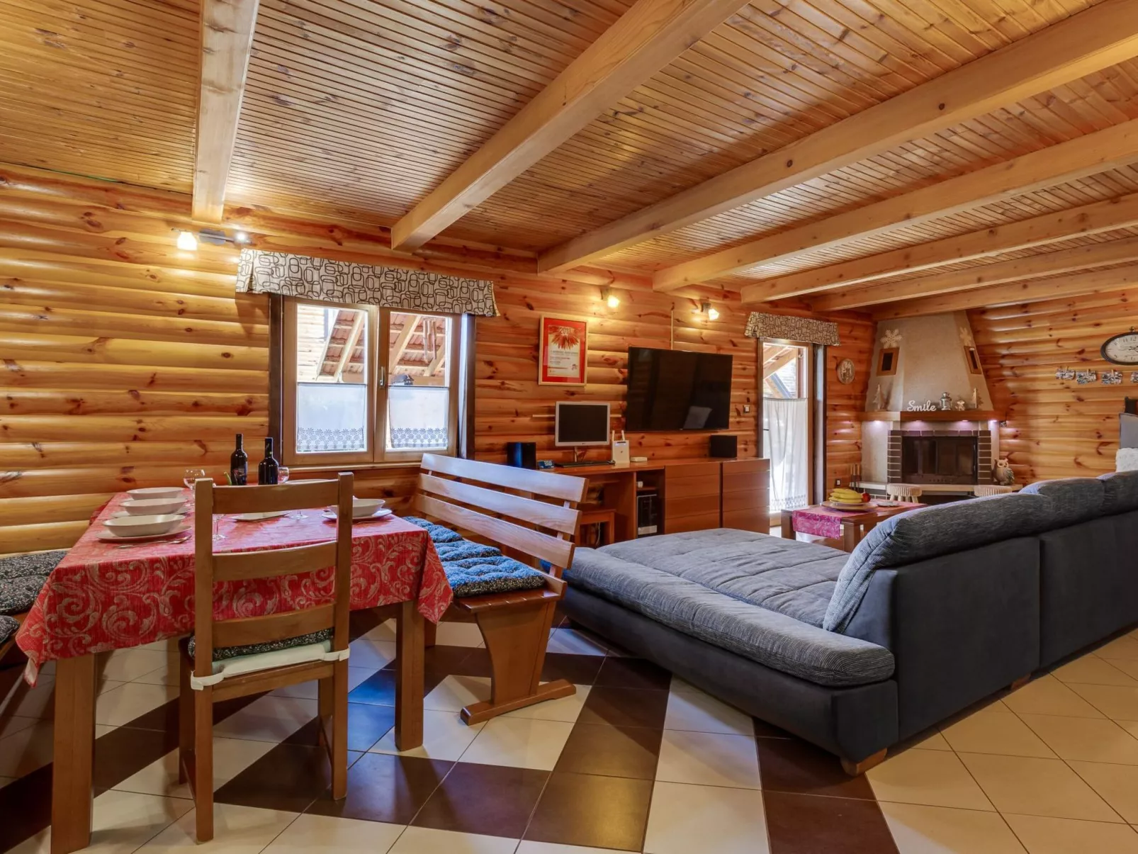 Mala vila Rebeka -großer SwimmingPool-Binnen