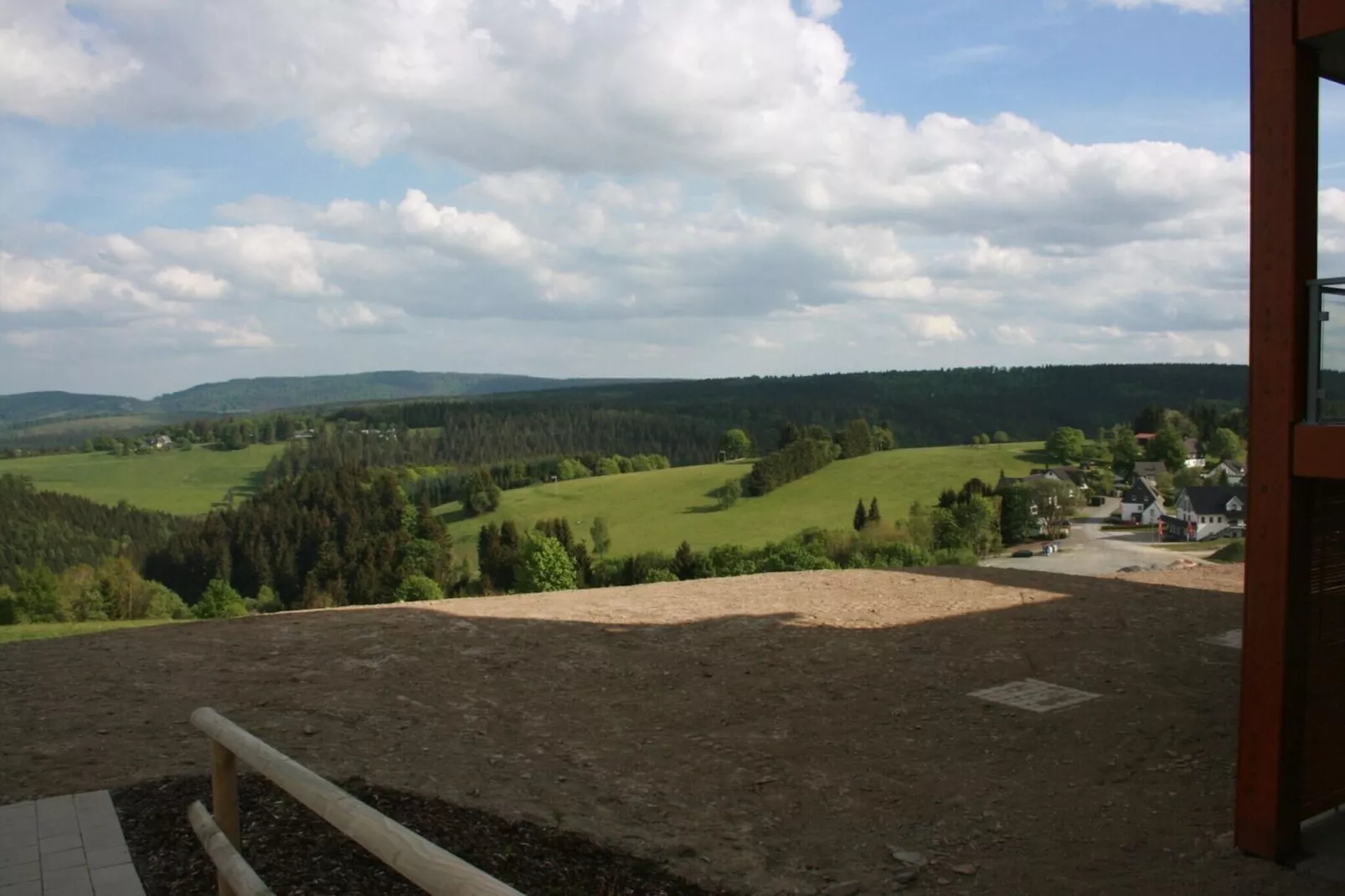 Apartment Am Postwiesen A-Uitzicht zomer