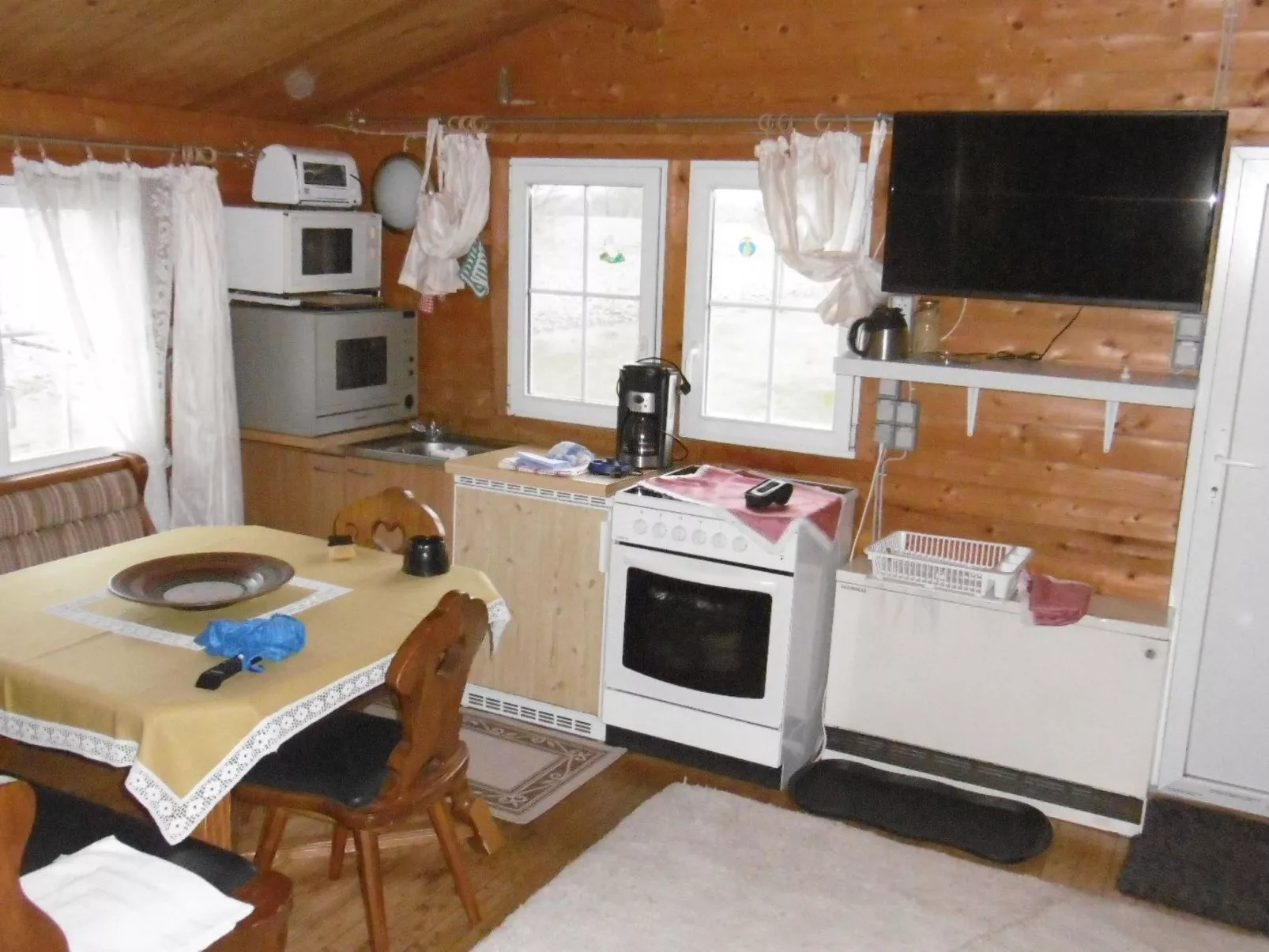 Blockhaus für fünf Personen-Image-tags.info