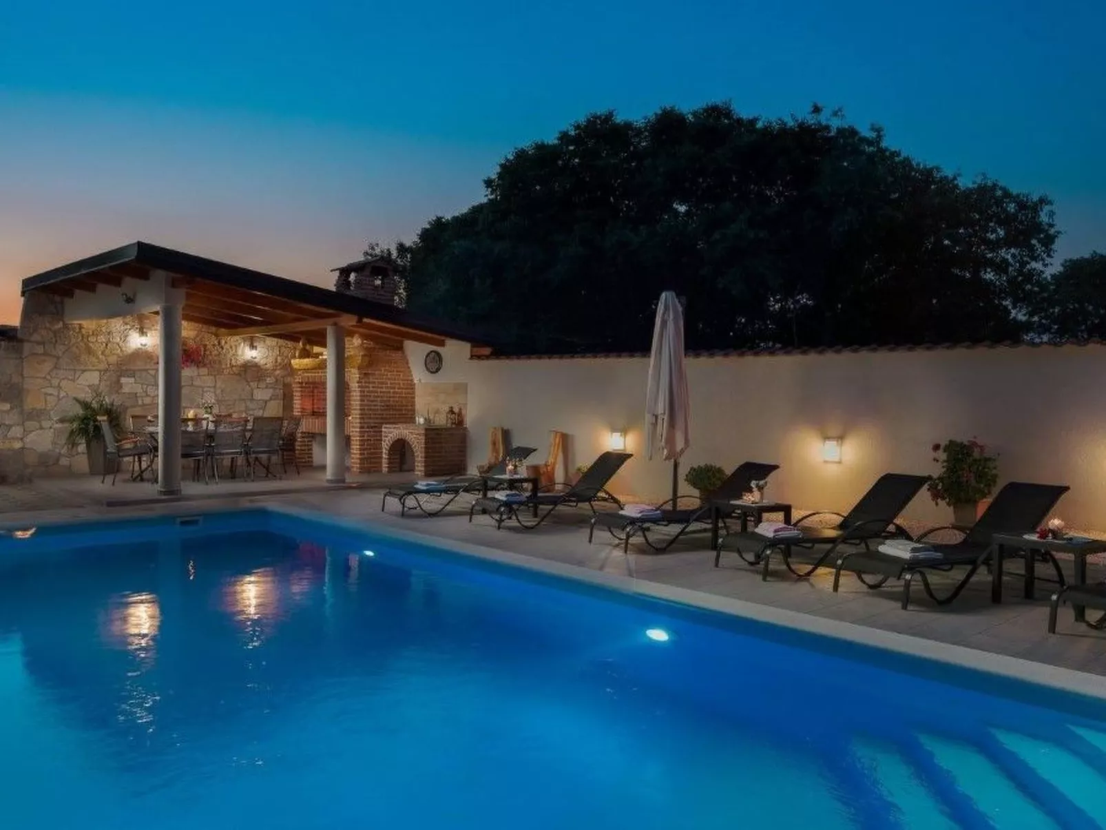 Villa Garten-Image-tags.info