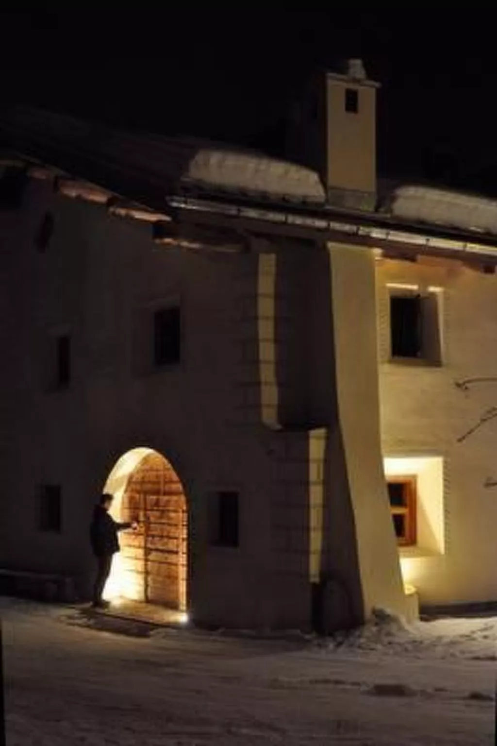 Chesa Chamuera-Image-tags.info