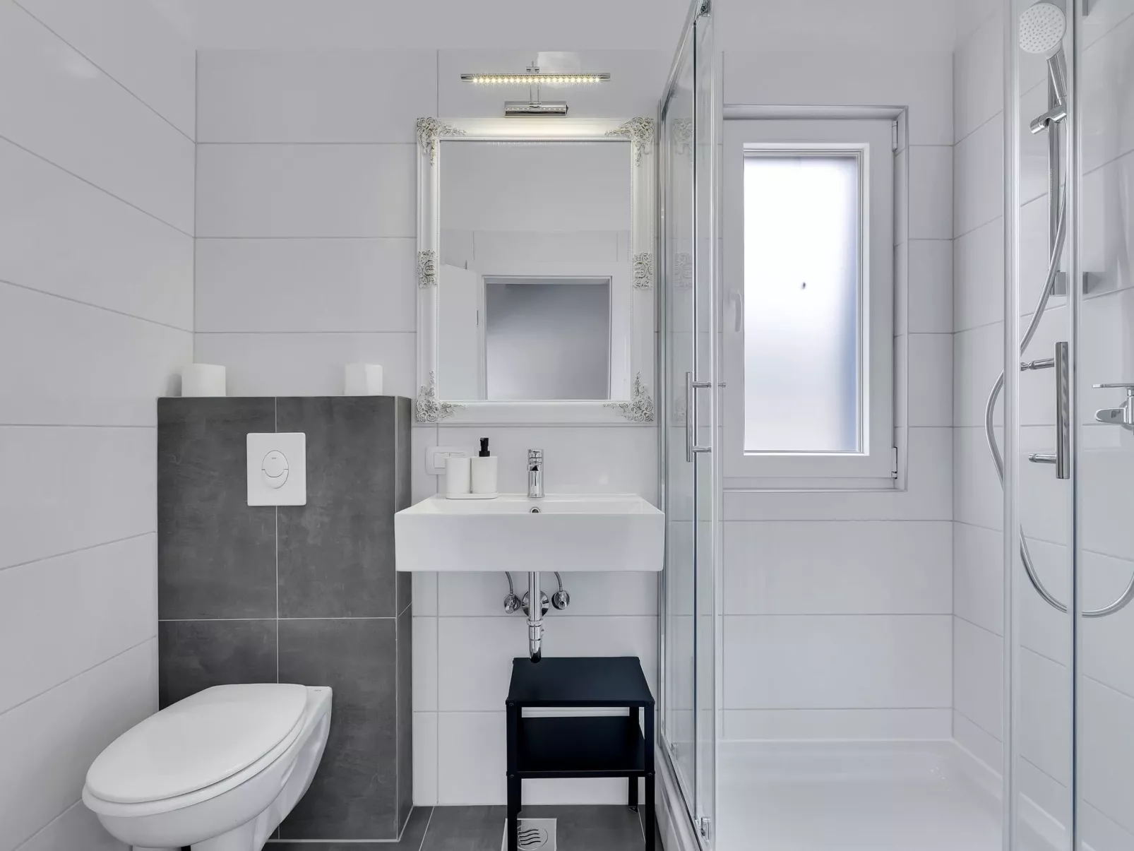 Modernes Ferienhaus in Zaostrog mit Beheiztem Pool-Binnen