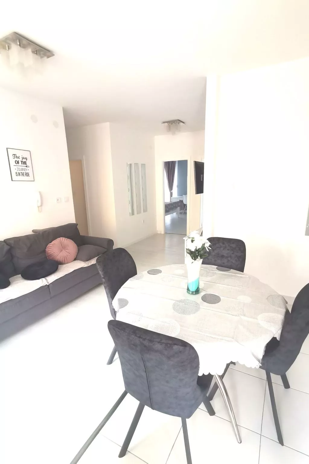 Wohnung mit Terrasse-Binnen