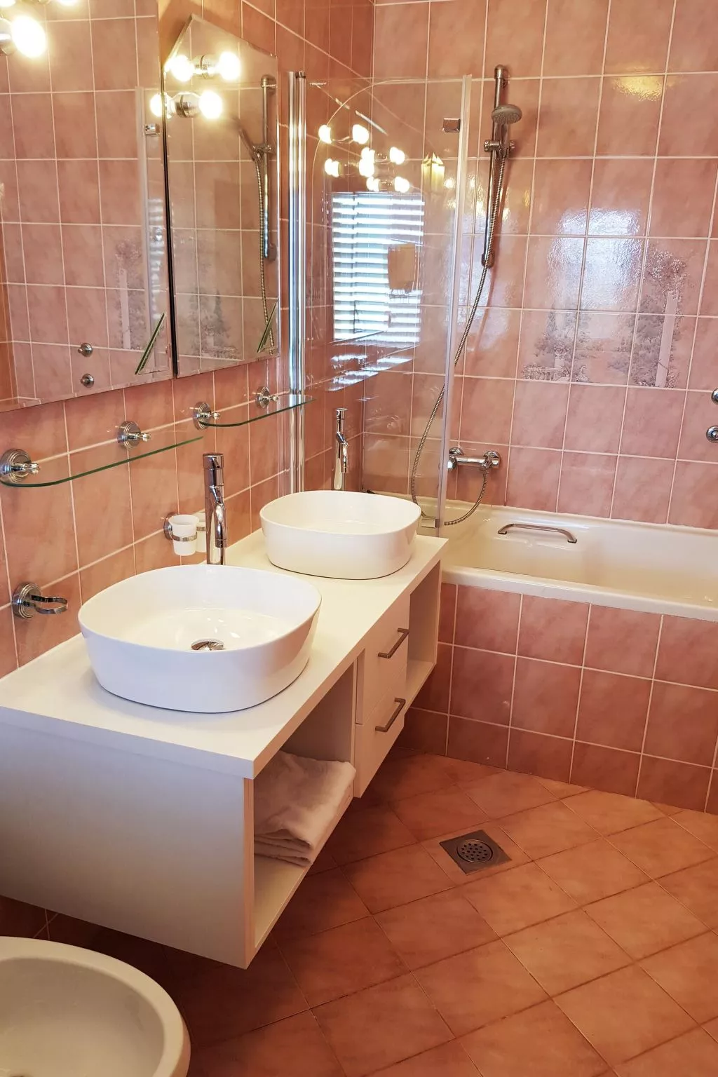 Tolle Wohnung in Drašnice mit Schönem Garten-Binnen