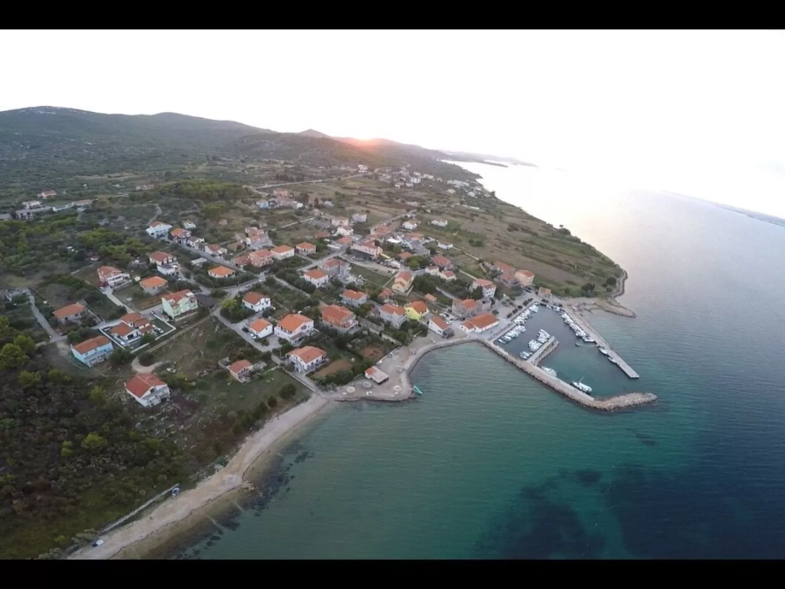 FeWo 2, mit 1. Schlafzimmer für 4. Personen mit Balkon im ersten Obergeschoss g-Image-tags.info