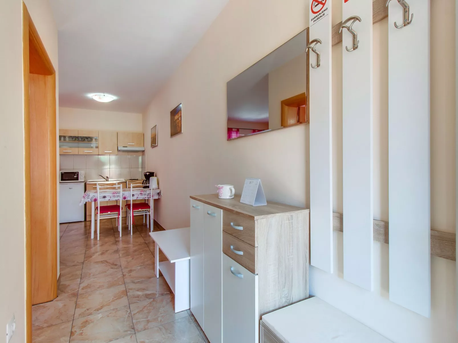 Für 2 Personen ca. 40 m&sup2; in Veli Lošinj, Adriaküste Kroatien (Kroatische I-Binnen