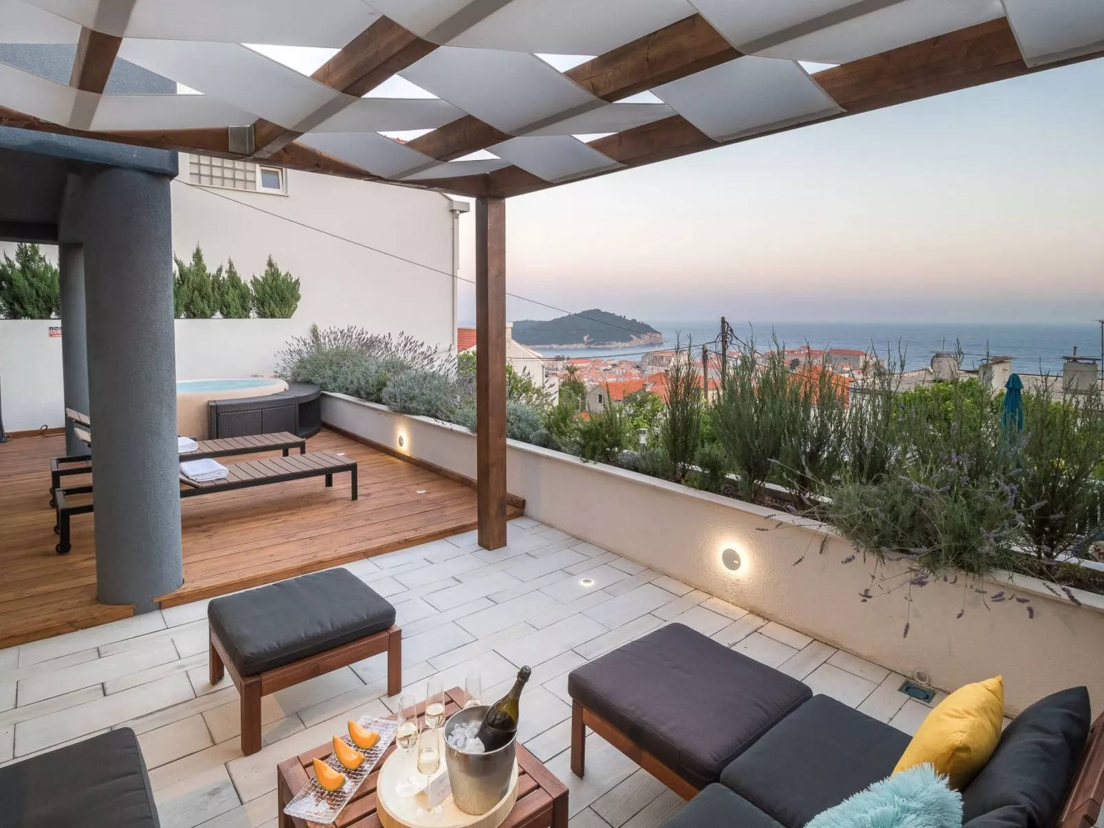 Allure-Image-tags.info