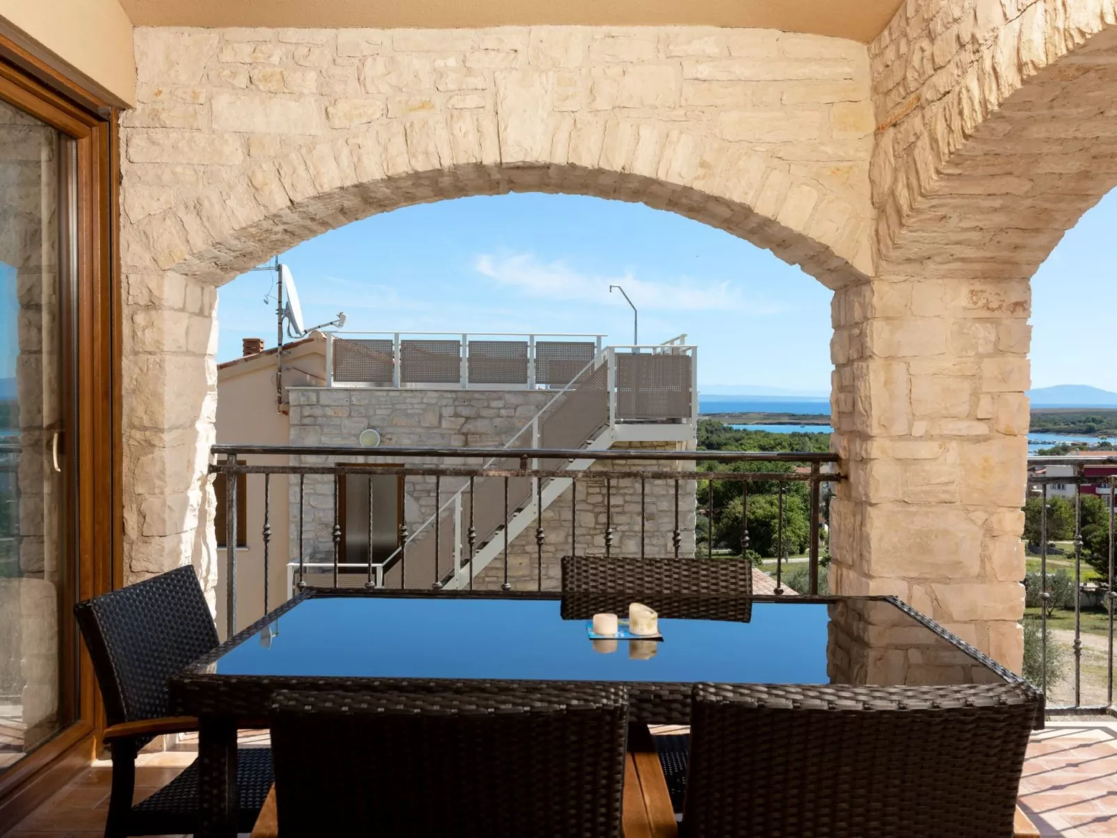 Für 5 Personen ca. 100 m&sup2; in Ližnjan, Istrien (Medulin und Umgebung)-Buiten