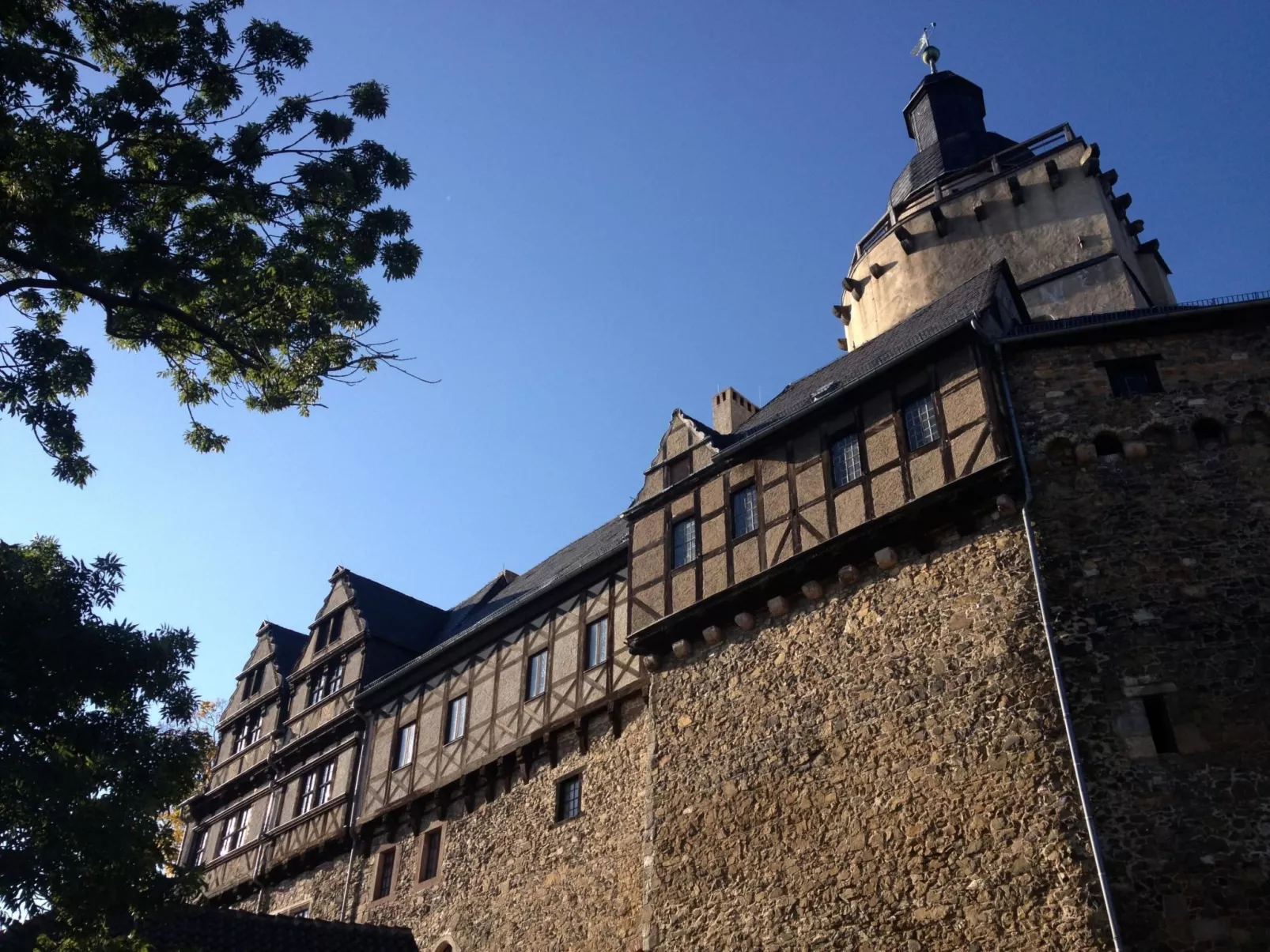 Großes, altes, umfassend saniertes Ferienhaus-Buiten