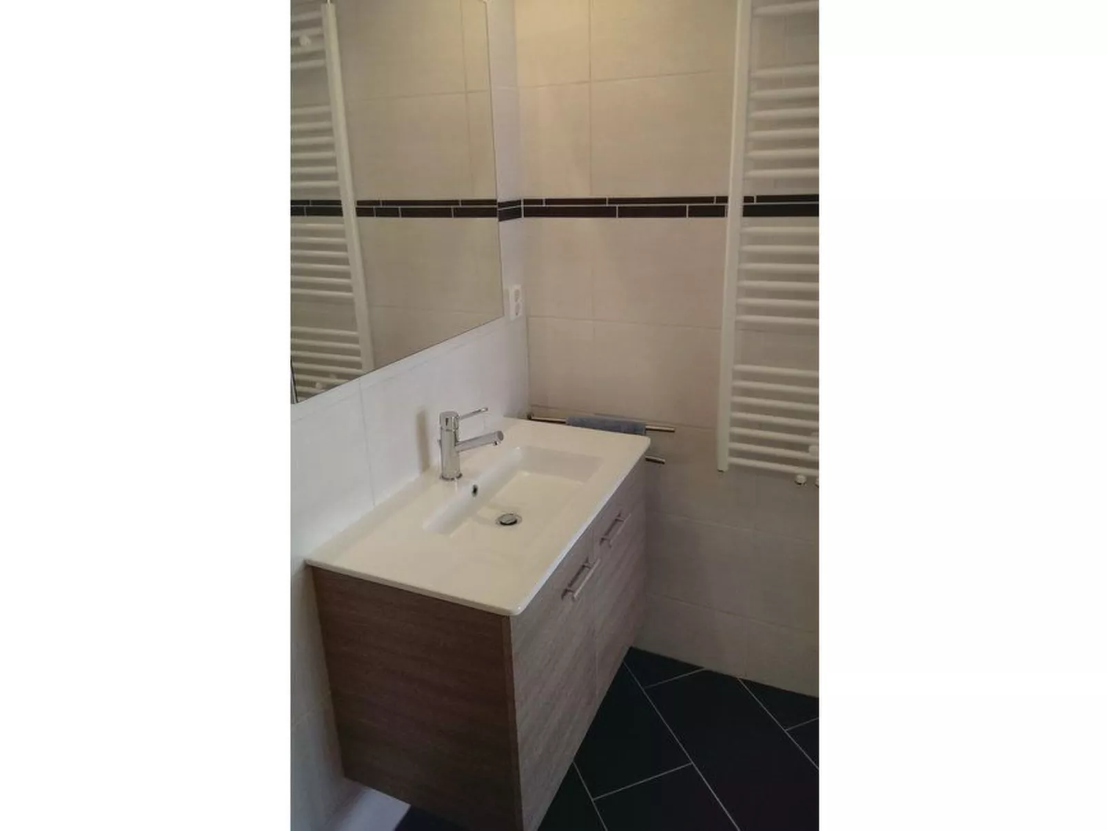 "Buurtweg213" mit Schwimmbad-Binnen