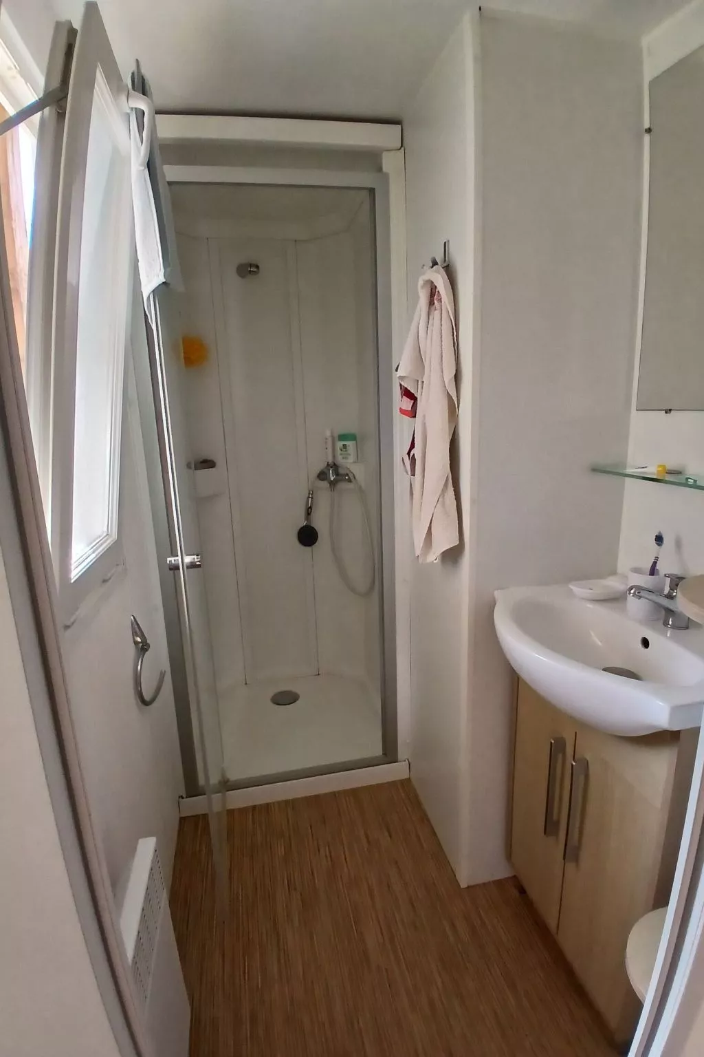 Mobilheim "Les Dunes" mit Blick auf das Wasser-Image-tags.info