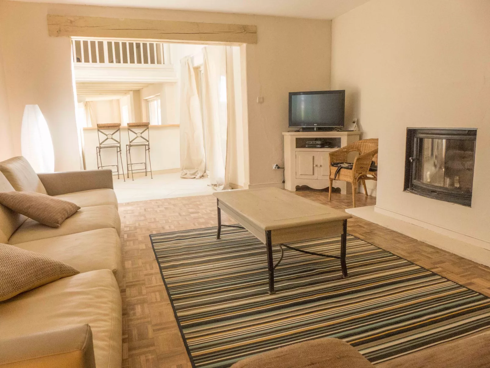 Villa mit Garten, Grill und Terrasse-Binnen