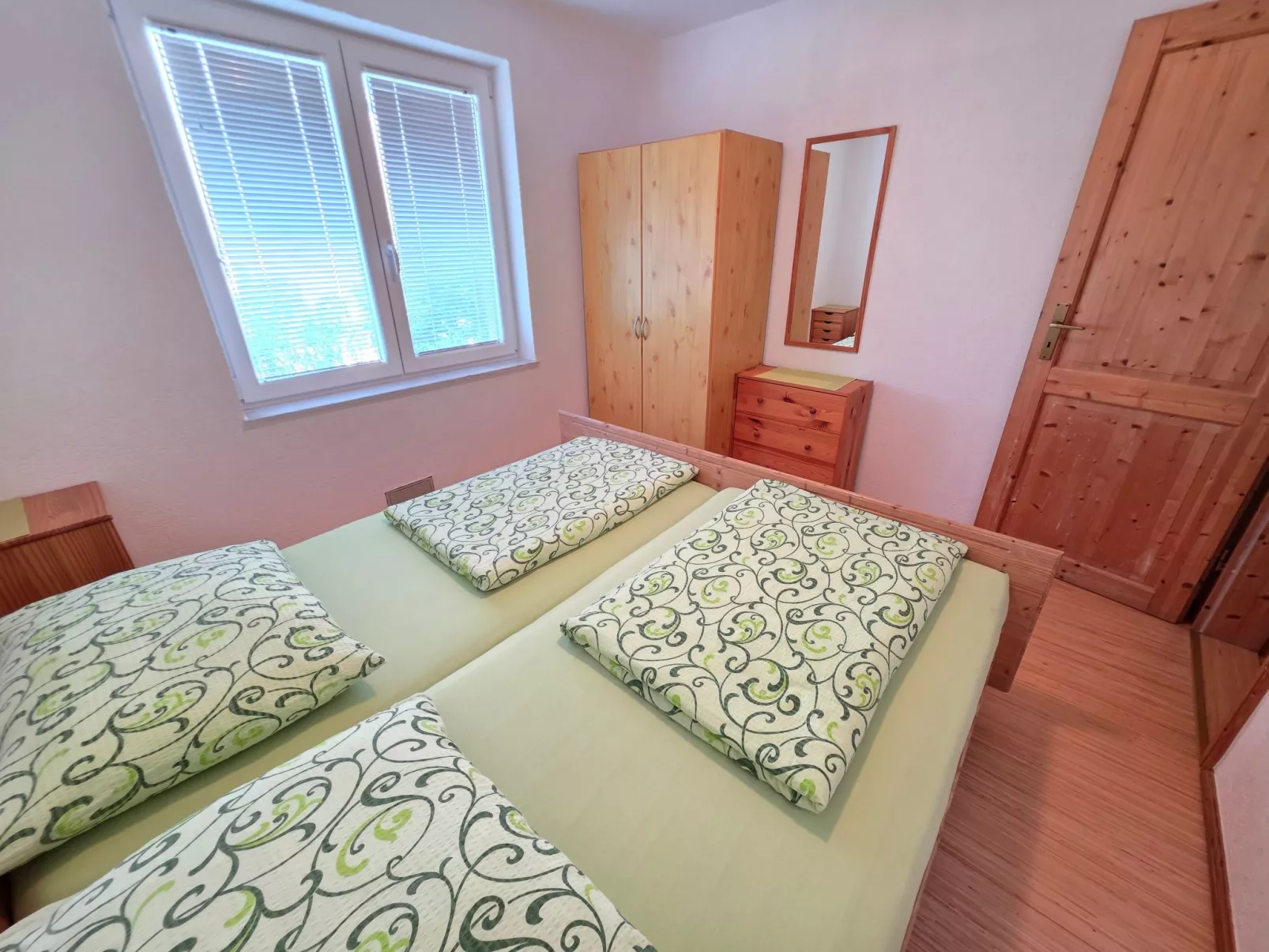 Wohnung mit Meerblick, 150 m vom Strand entfernt-Binnen