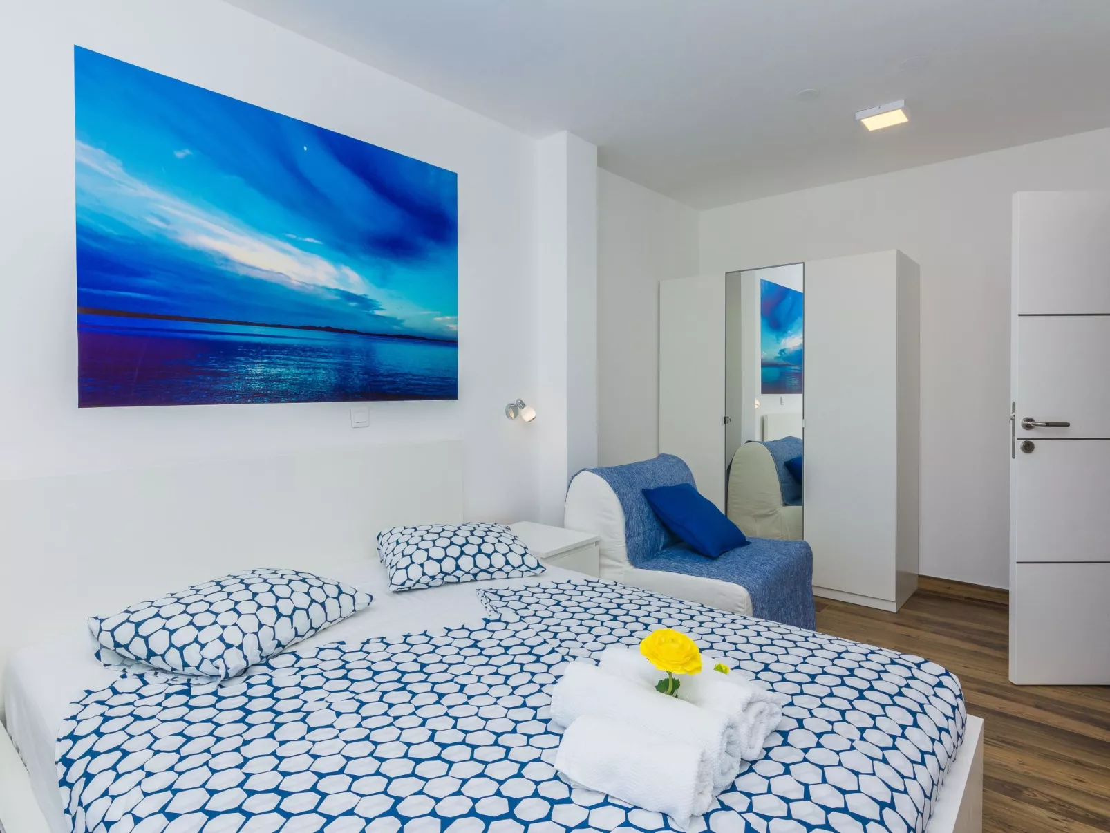 Strandvilla "Miri Olive" mit beheiztem Pool-Binnen