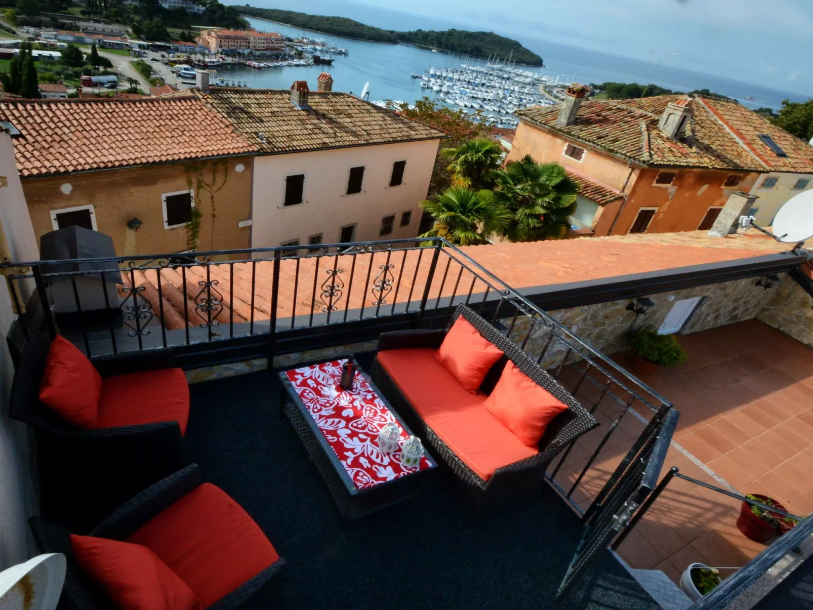 Villa "Bella"-Buiten