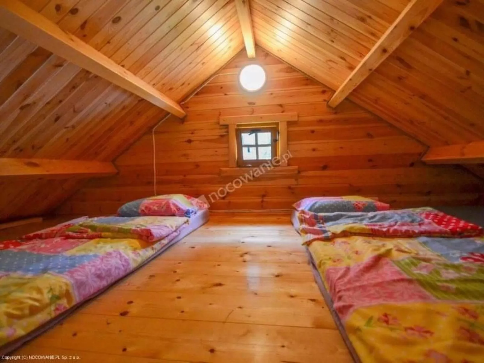 Gemütliches Holzferienhaus mit Grill und Garten-Binnen