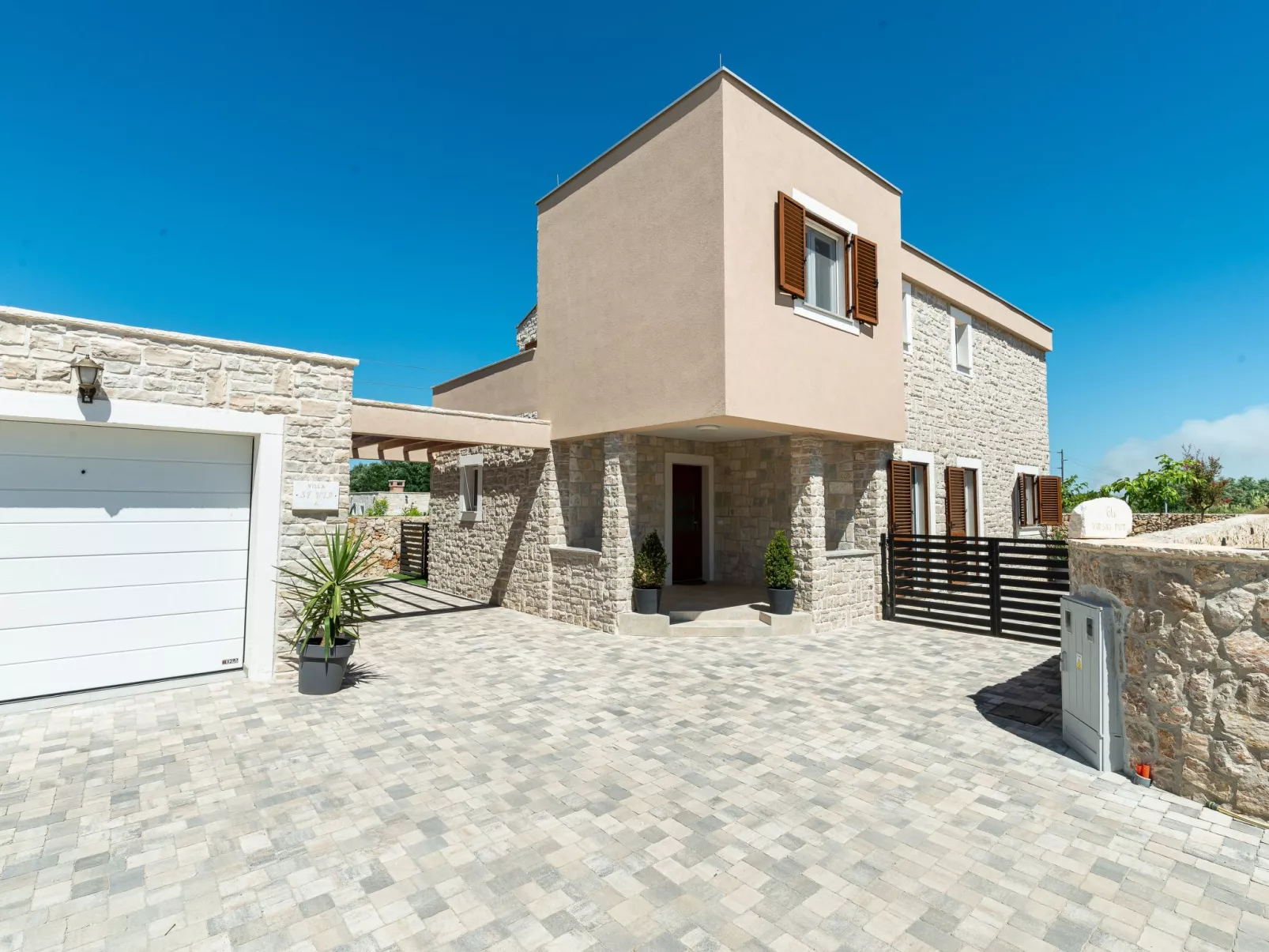 Villa Vid 04 mit beheiztem Pool - von der Agentur TA Leut-Image-tags.info