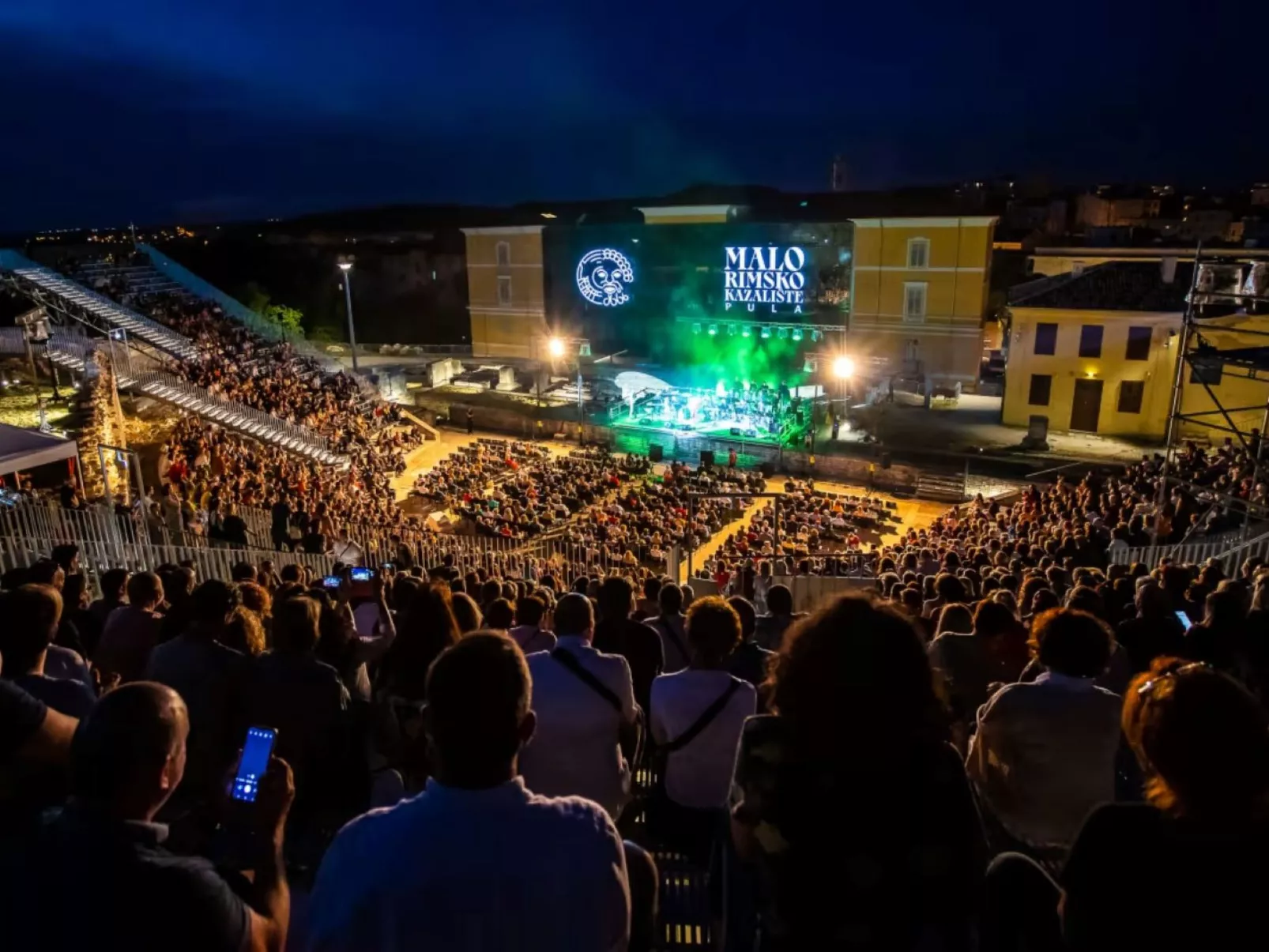 Für 4 Personen  + 1 Kind ca. 95 m&sup2; in Pula, Istrien (Pula und Umgebung)-Buiten