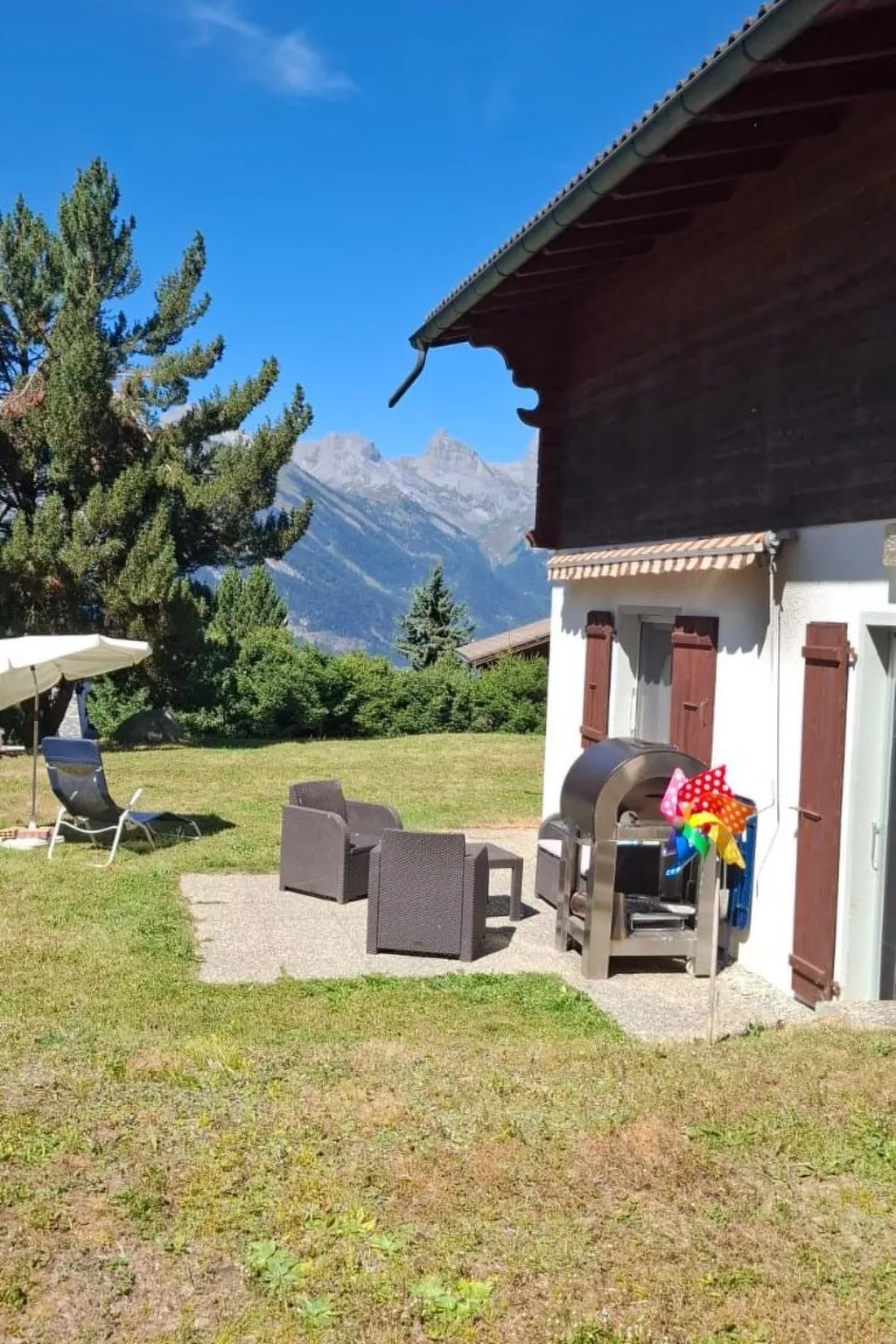 "Chalet Cornalune"-Buiten