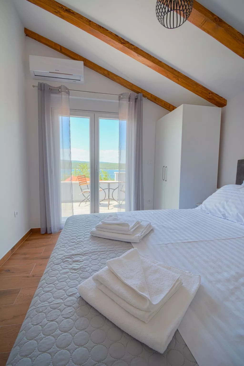 Villa mit beheiztem Pool mit Meerblick - TA Leut Agency-Binnen