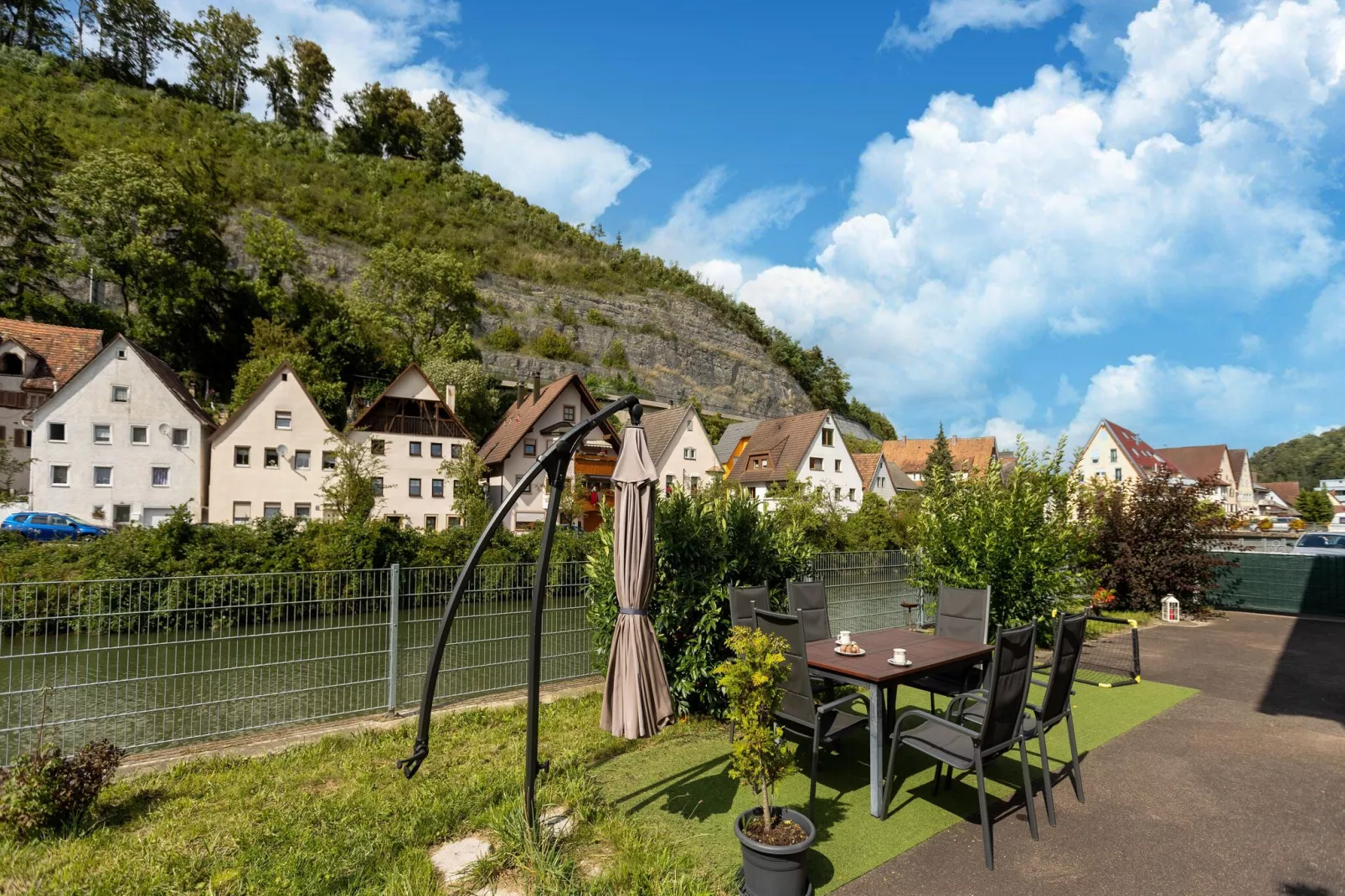 Am Neckar-Tuinen zomer