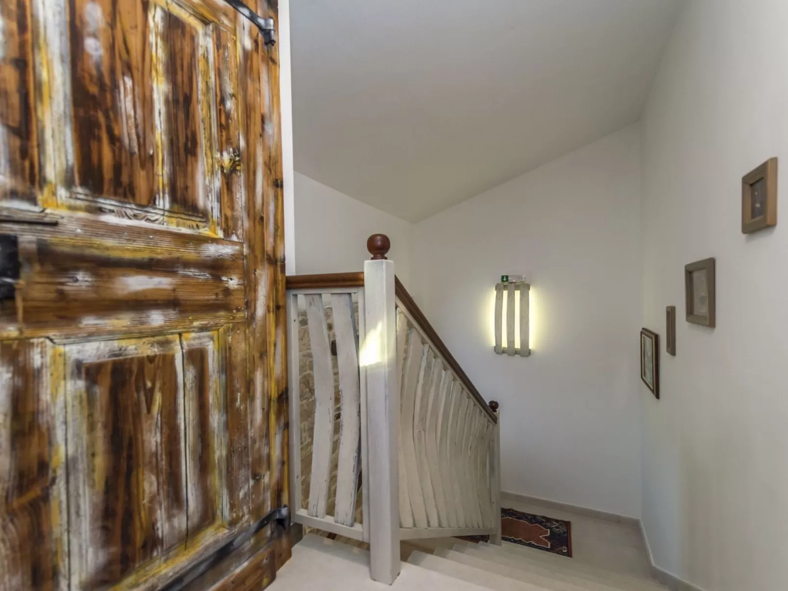 VILLA CON WELLNESS A 1 KM DAL MARE-Binnen