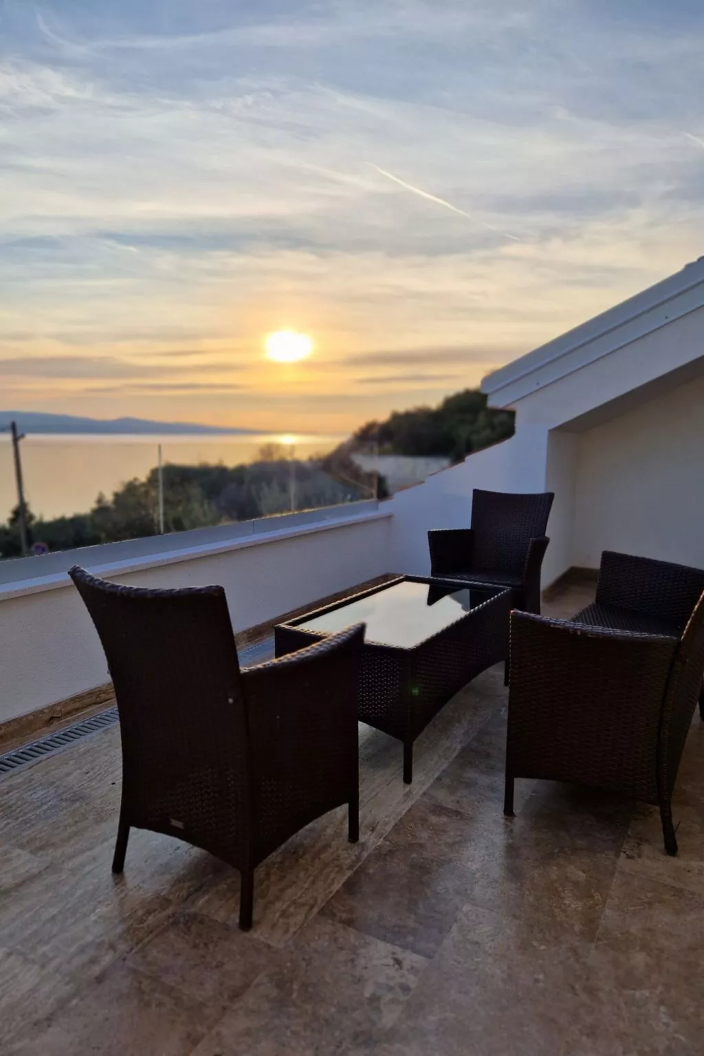 3 Schlafzimmer Villa mit beheiztem Pool und Meerblick-Buiten