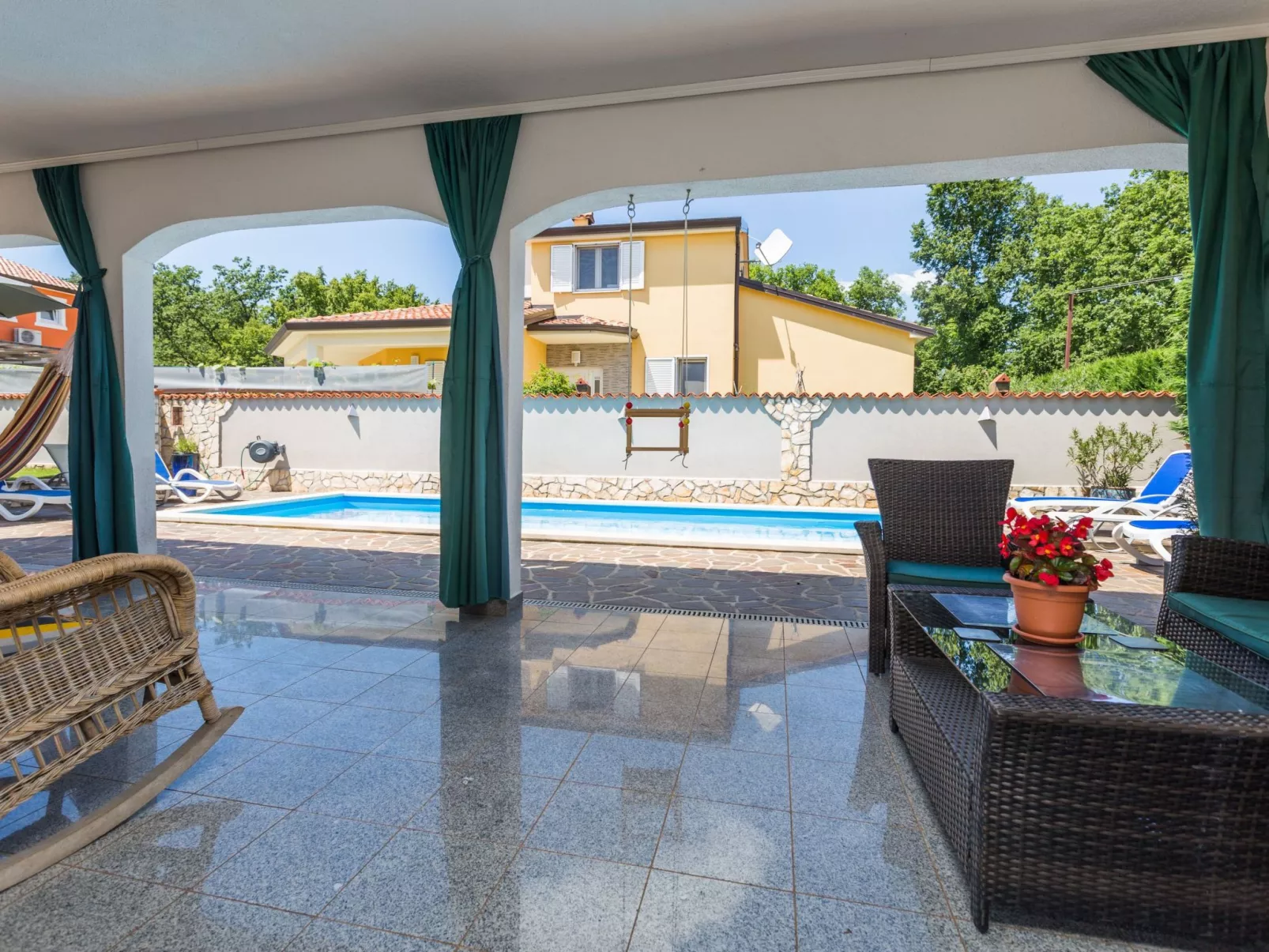 Appartement Dino-Binnen