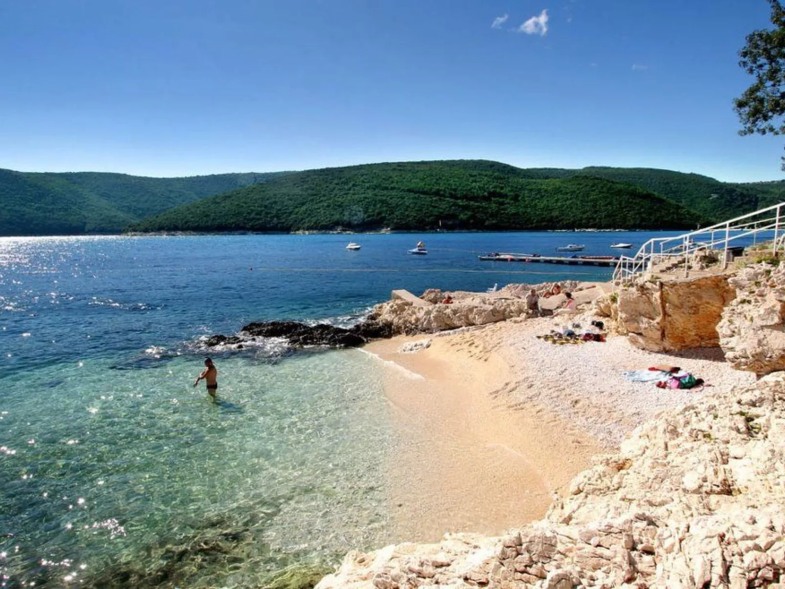 Vollständig freistehendes Haus mit schönem Garten-Buiten