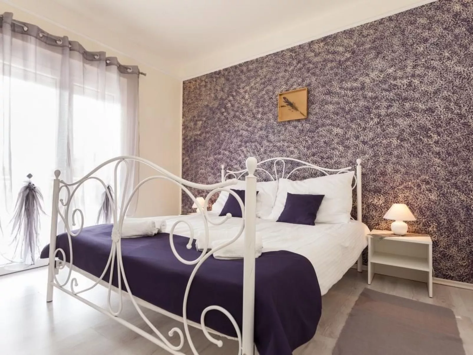 Villa Ana-Image-tags.info