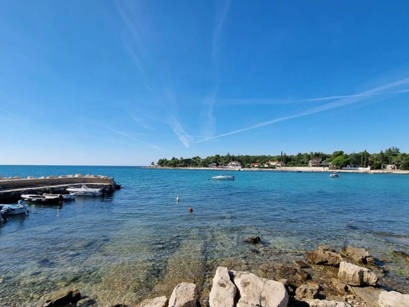 "Ivan" direkt am Strand-Buiten