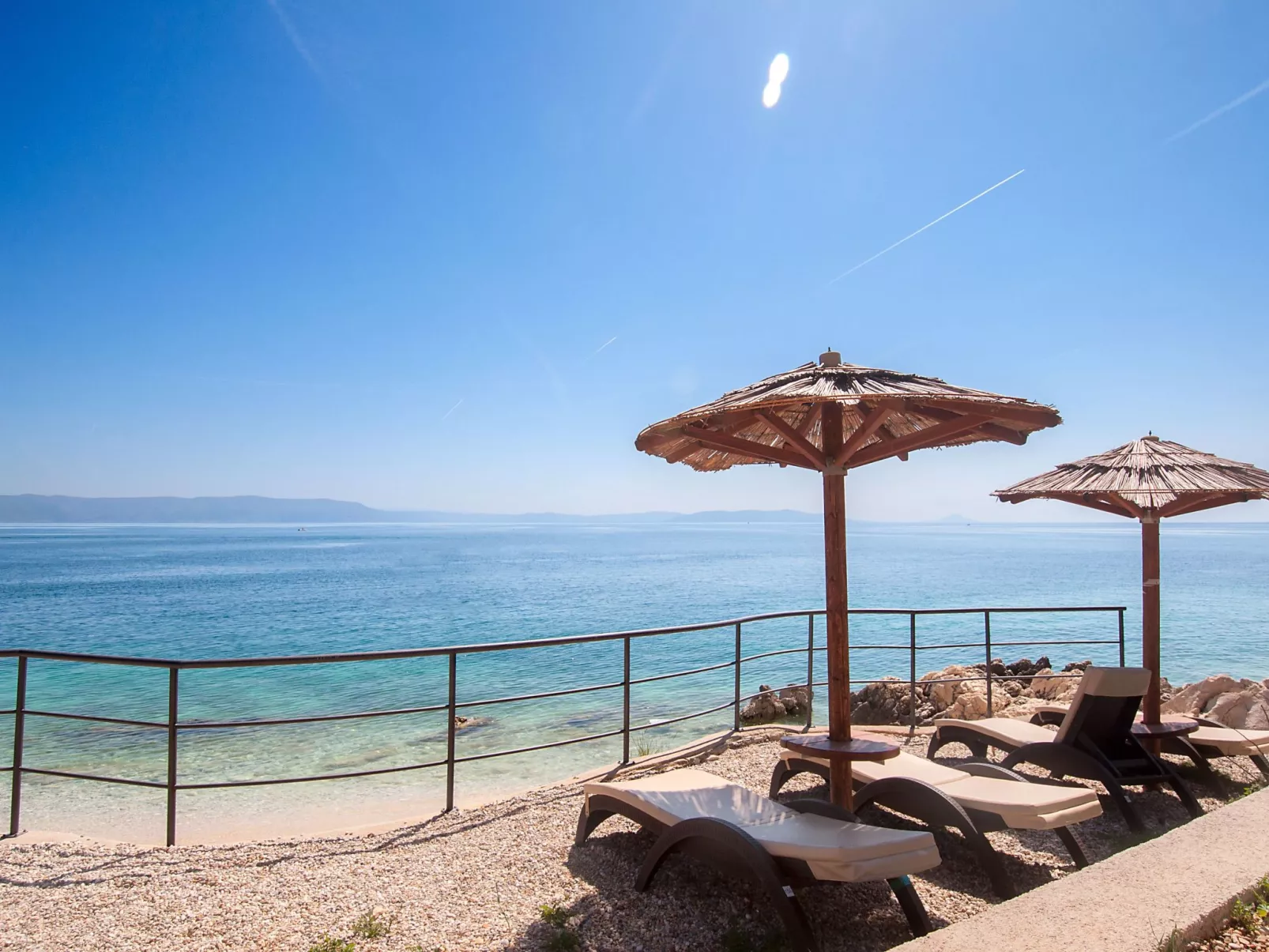 Zwei-Zimmer-Wohnung in der Nähe des Meeres-Buiten