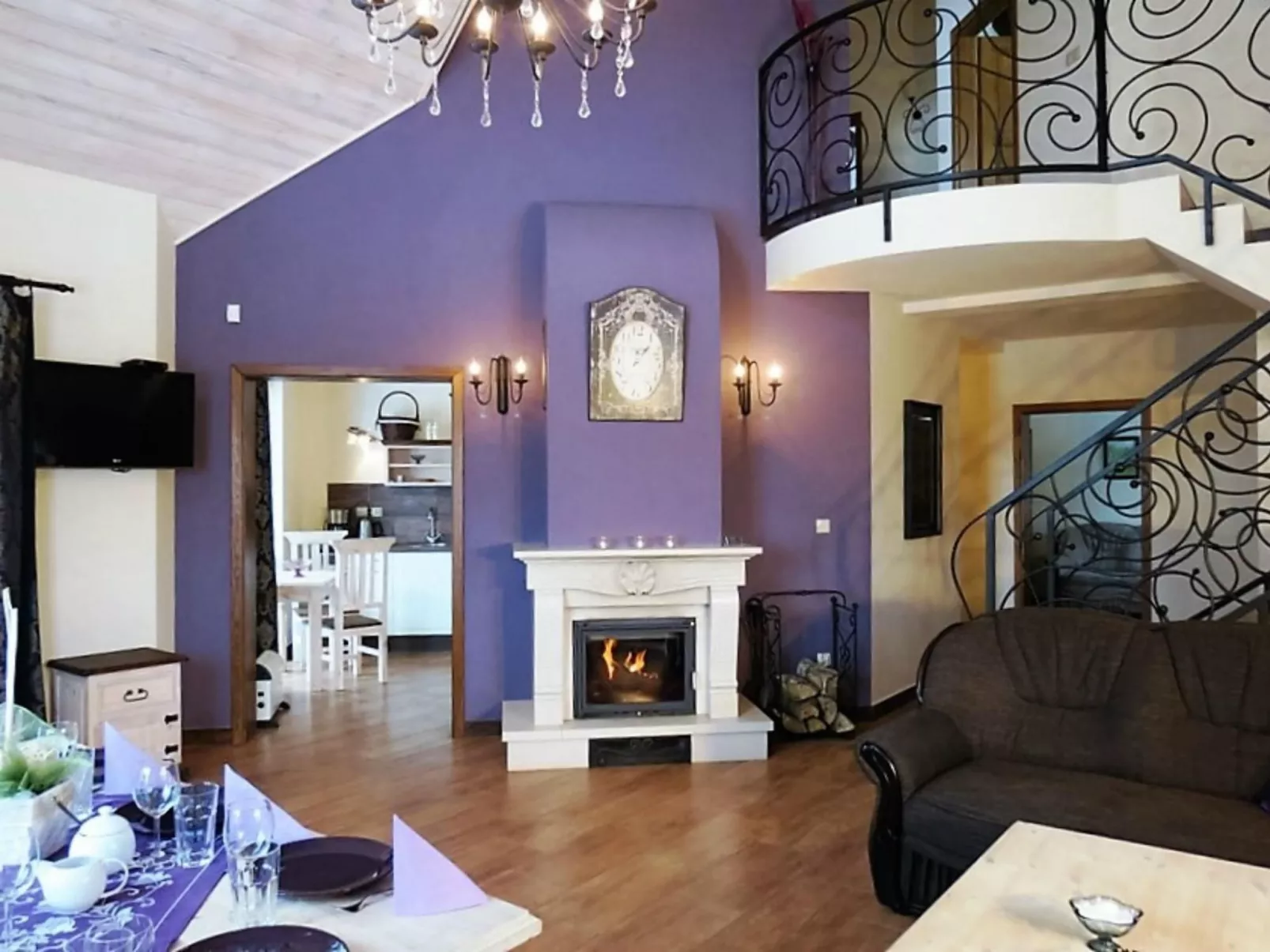 Haus mit fünf Schlafzimmern und Sauna-Binnen