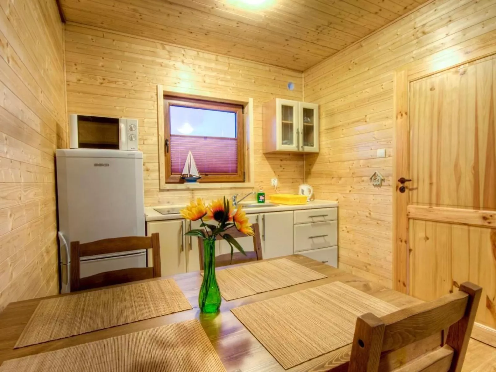 "Cottage2" in einem eingezäunten Gebiet-Binnen