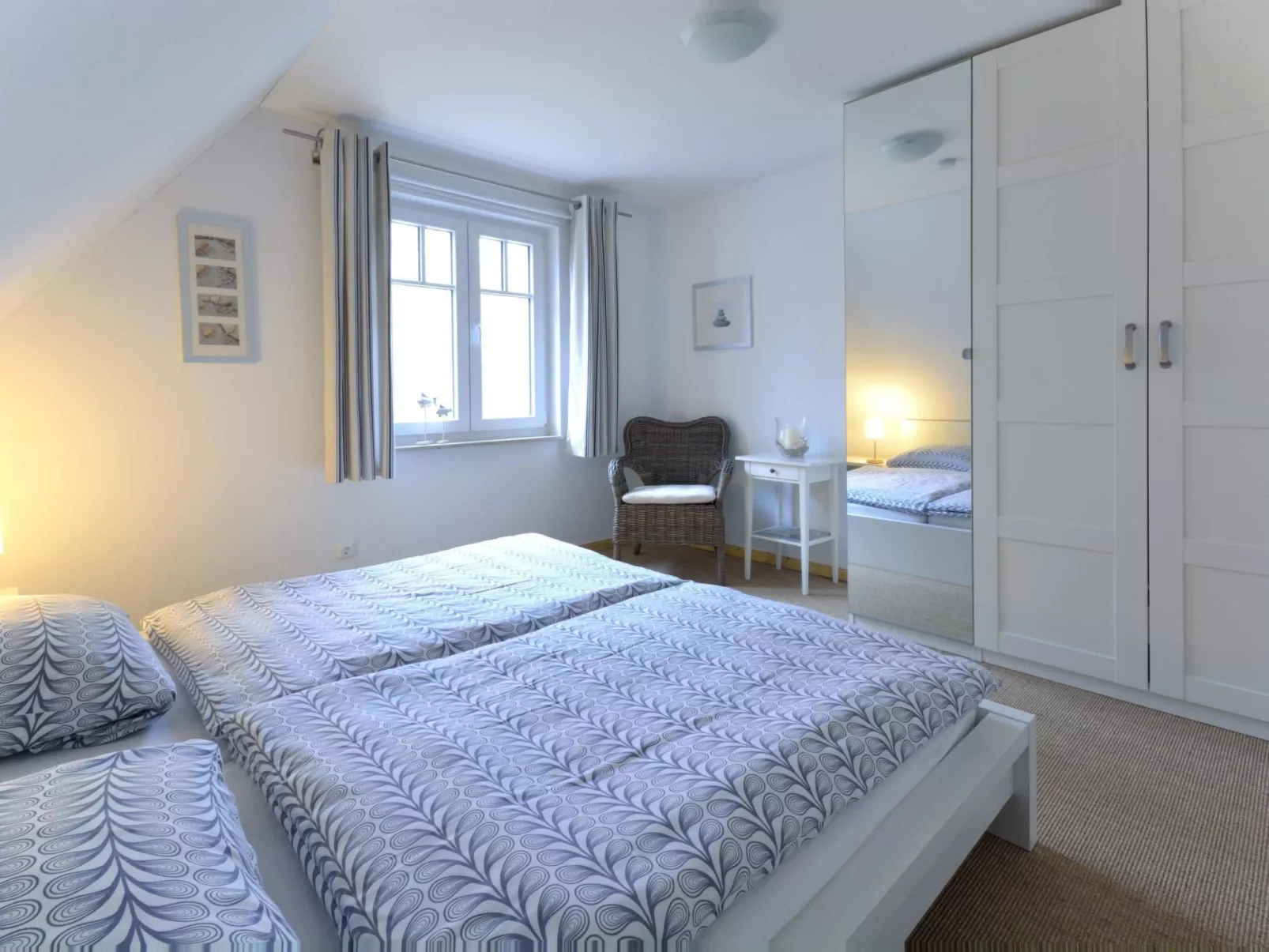 Komfort Ferienhaus mit Sauna und Kamin, auf großem Waldgrundstück, in absoluter-Image-tags.info