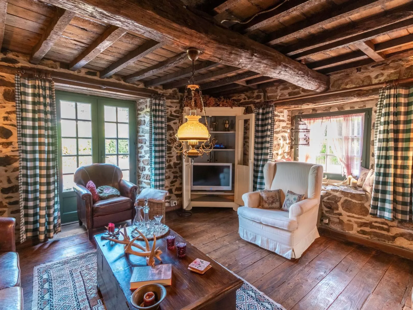 Ardenner Villa mit Jacuzzi-Binnen