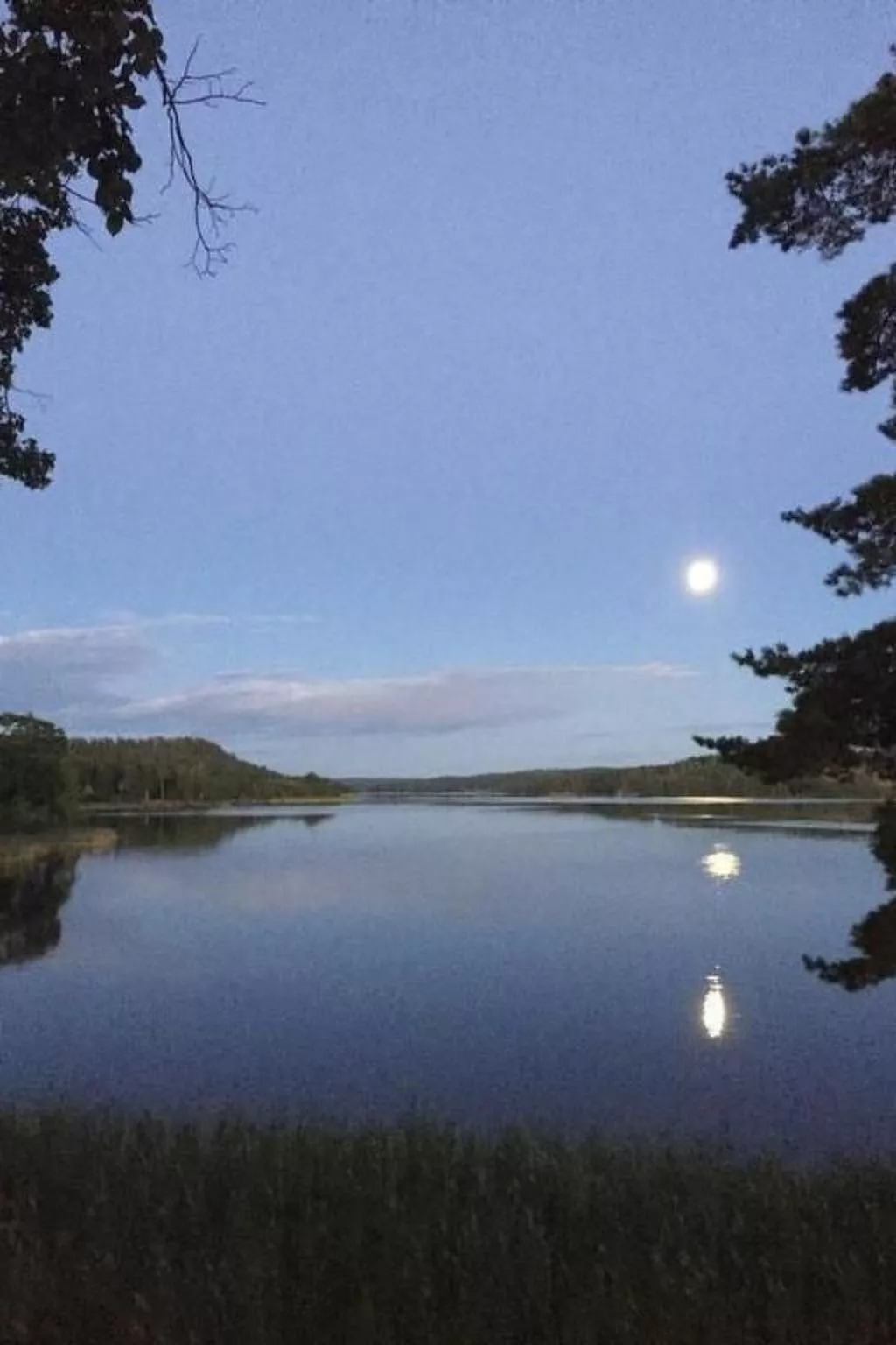Grosses Sommerhaus direkt am See-Buiten