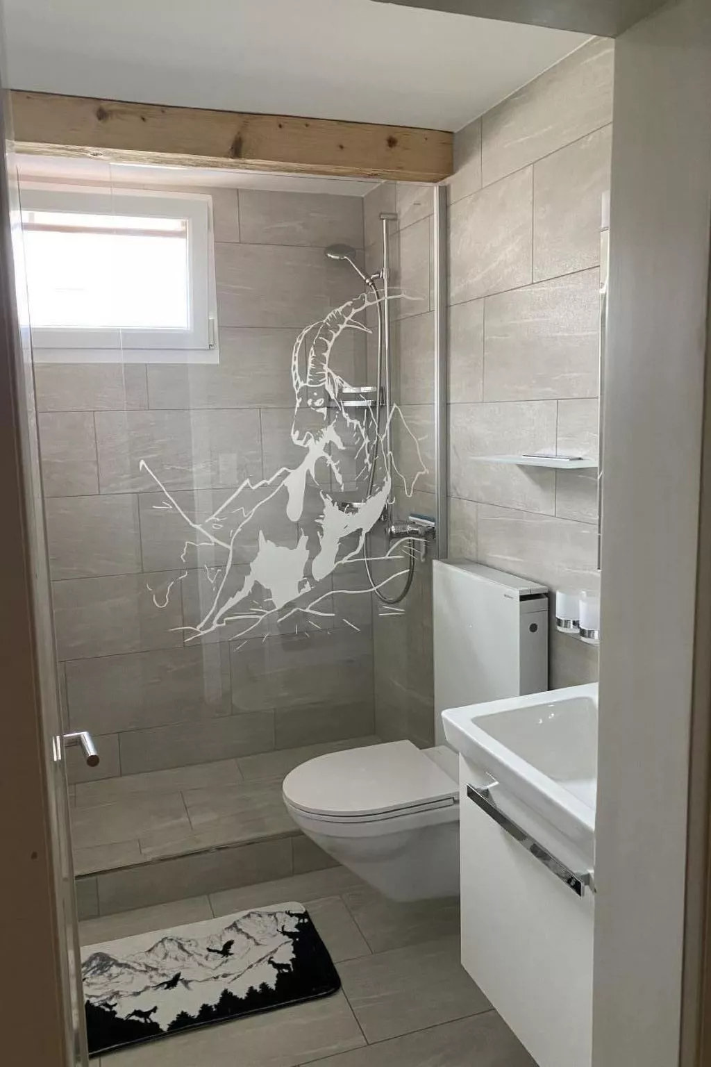 Chesa Magni-Image-tags.info