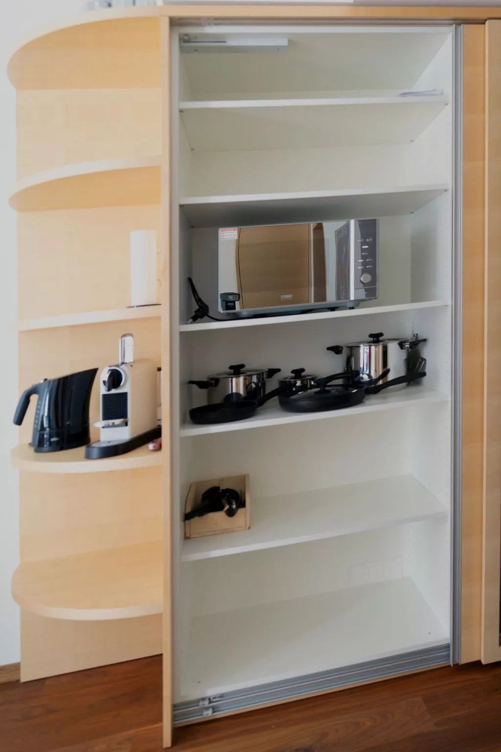 Apt 411 Hotel Europa-Image-tags.info