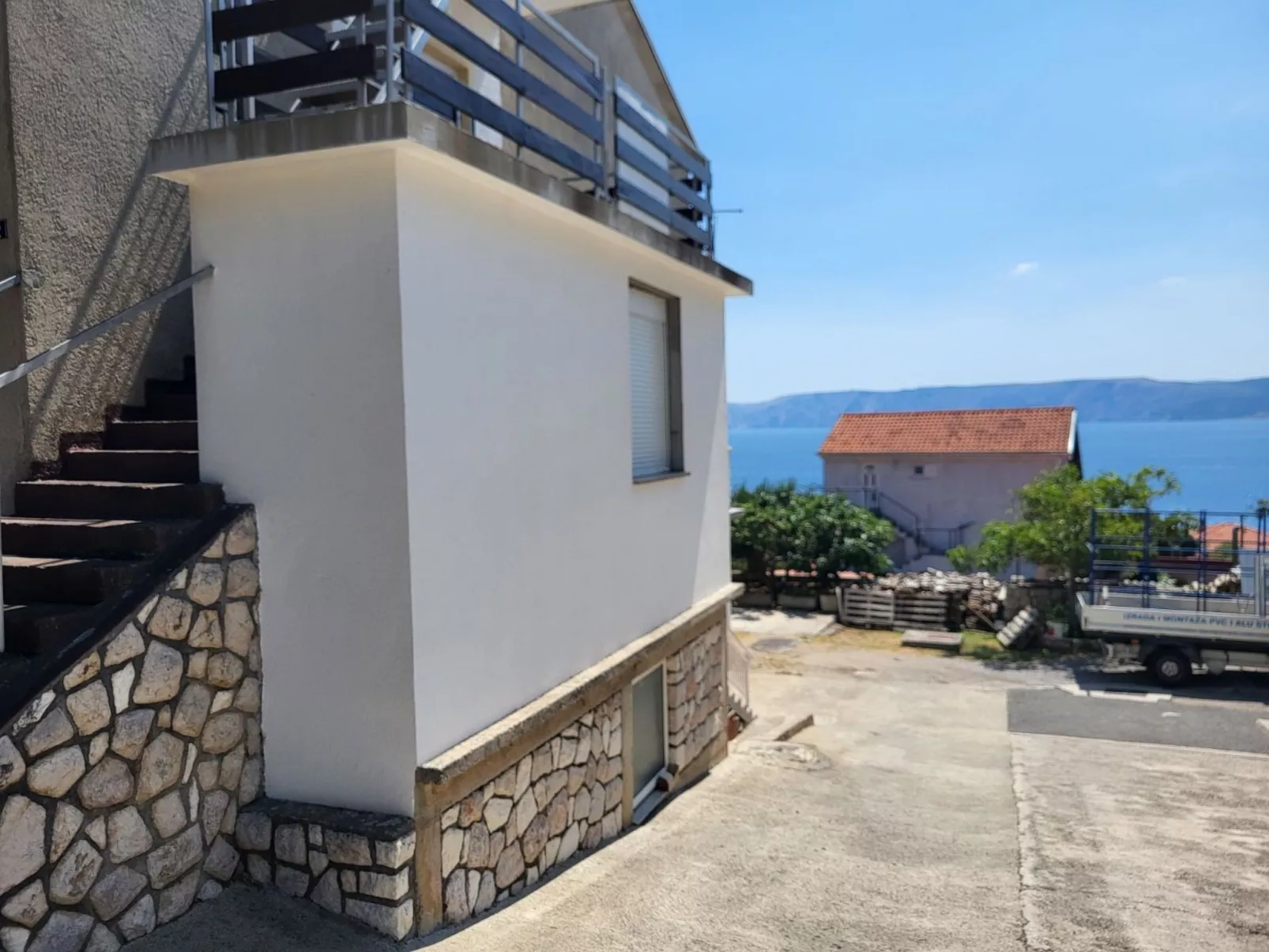 "Pemper Ana" mit Terrasse-Buiten