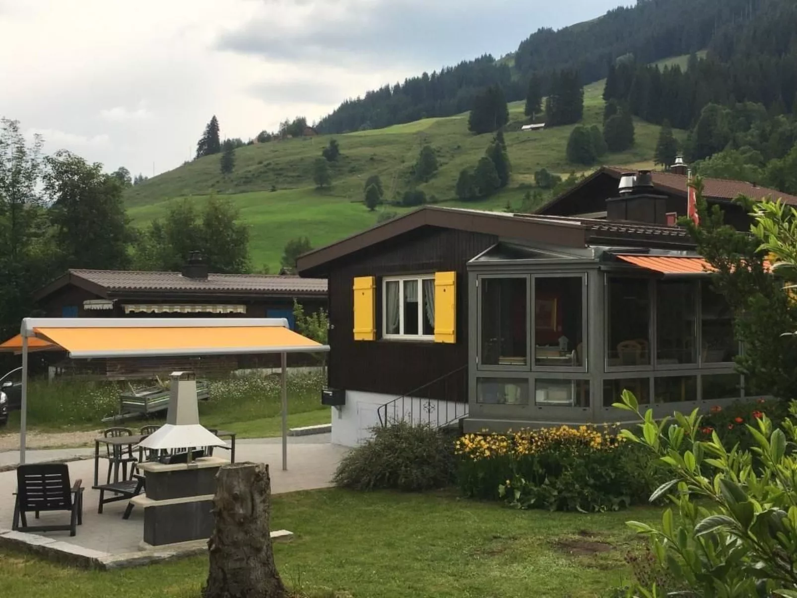 Chalet Doris-Buiten
