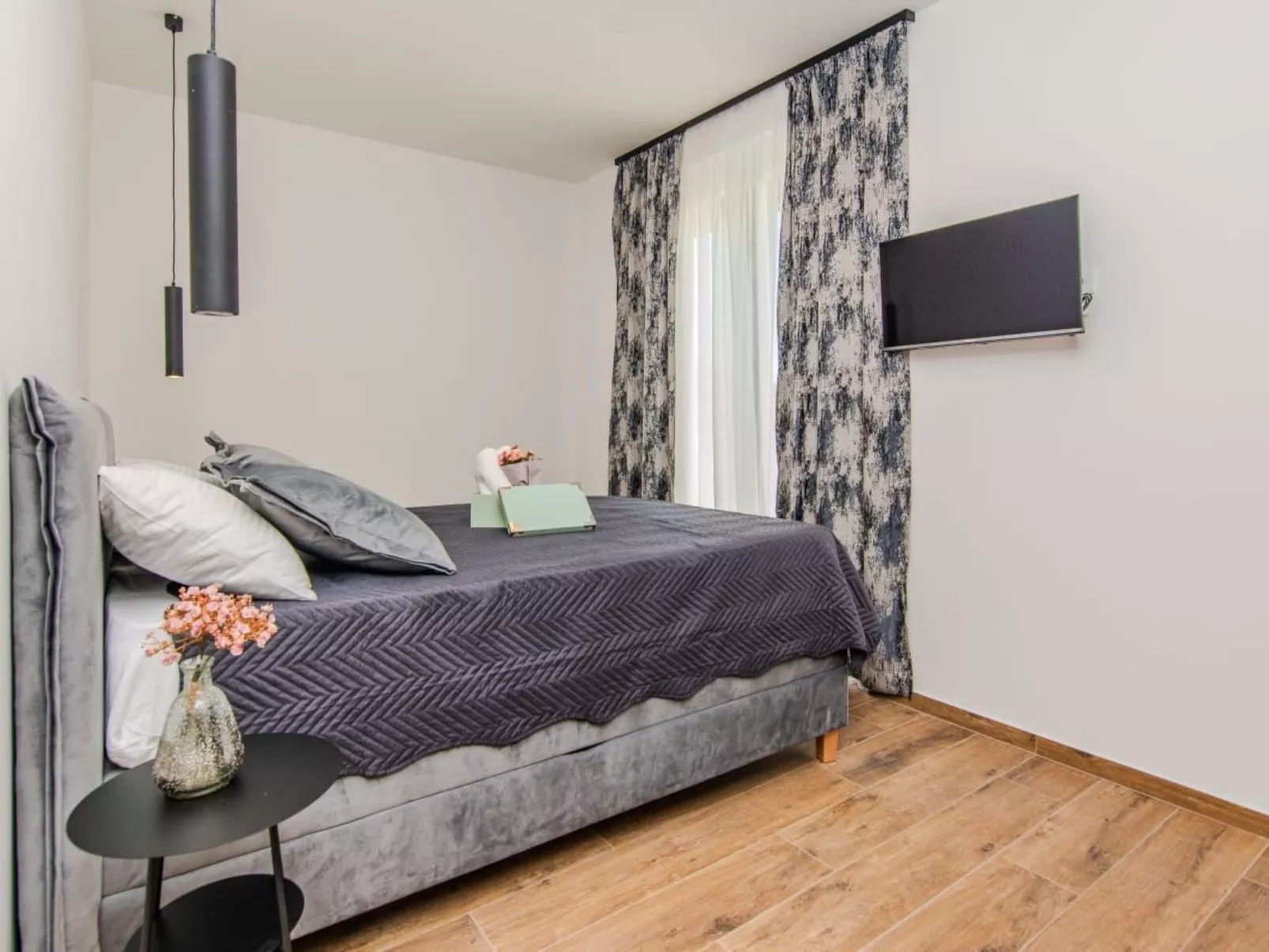 Neues modernes Poolhaus in Privlaka-Image-tags.info