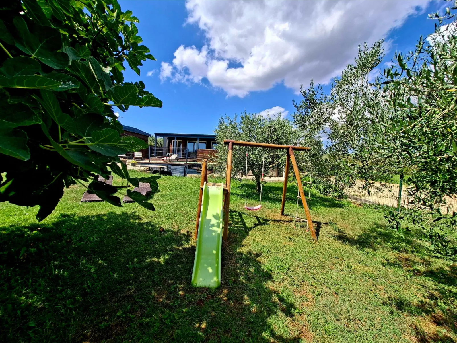 Beach House BET, romantisches Refugium im Olivenhain-Buiten