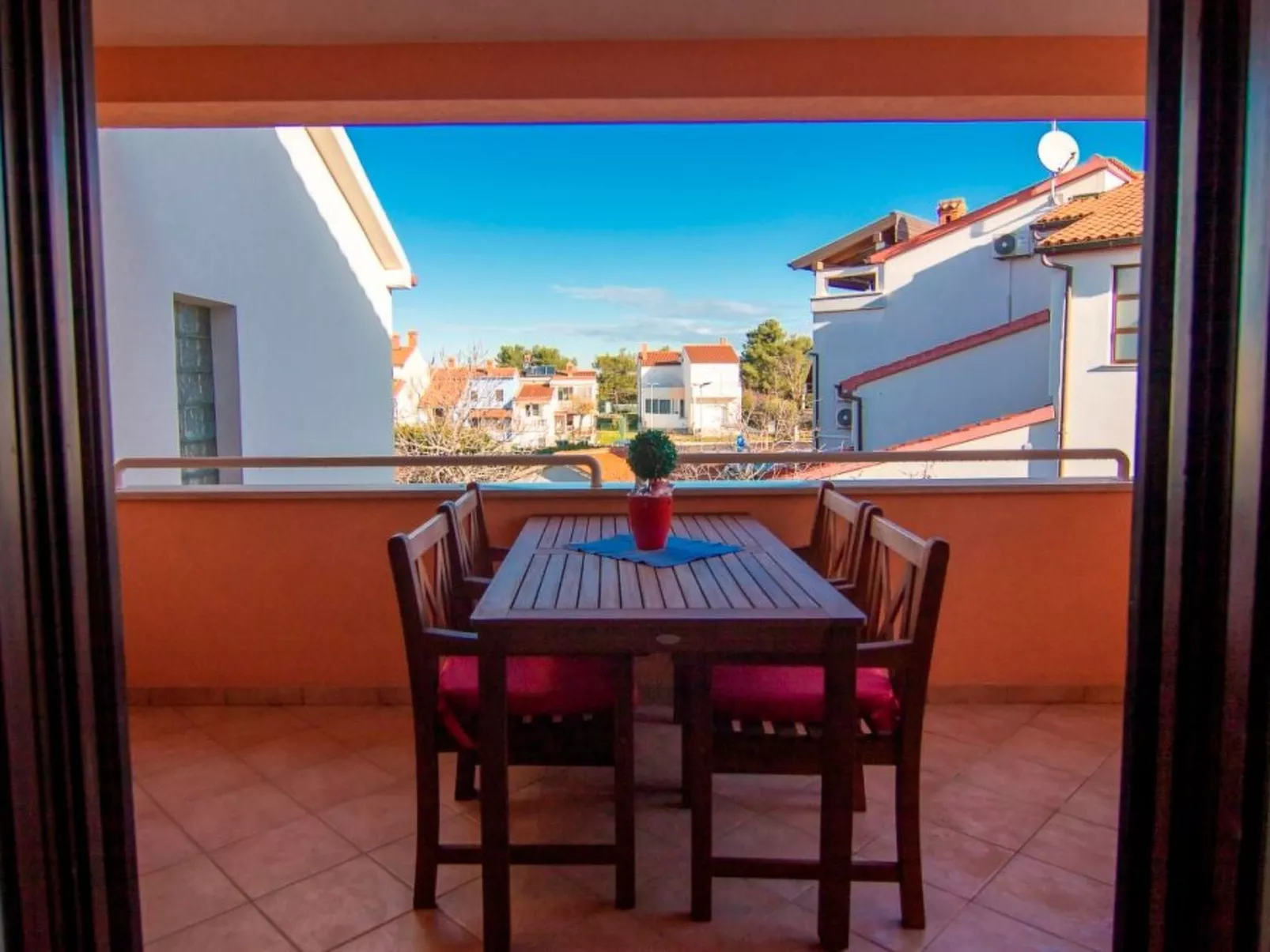 In Stinjan, 600m vom Strand entfernt-Buiten